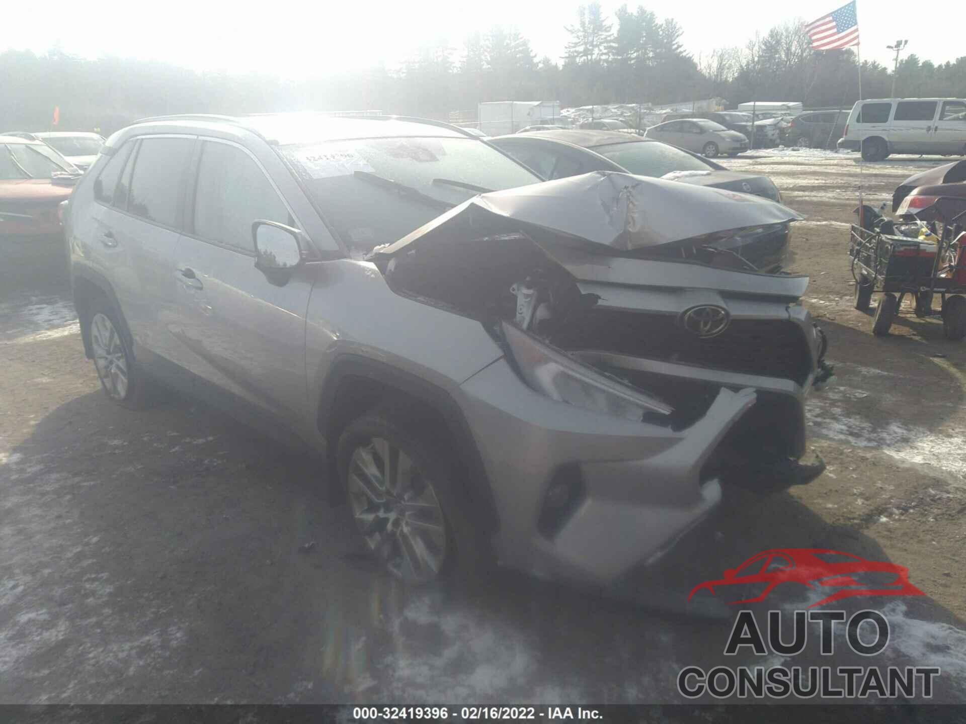 TOYOTA RAV4 2020 - 2T3A1RFV6LC136630