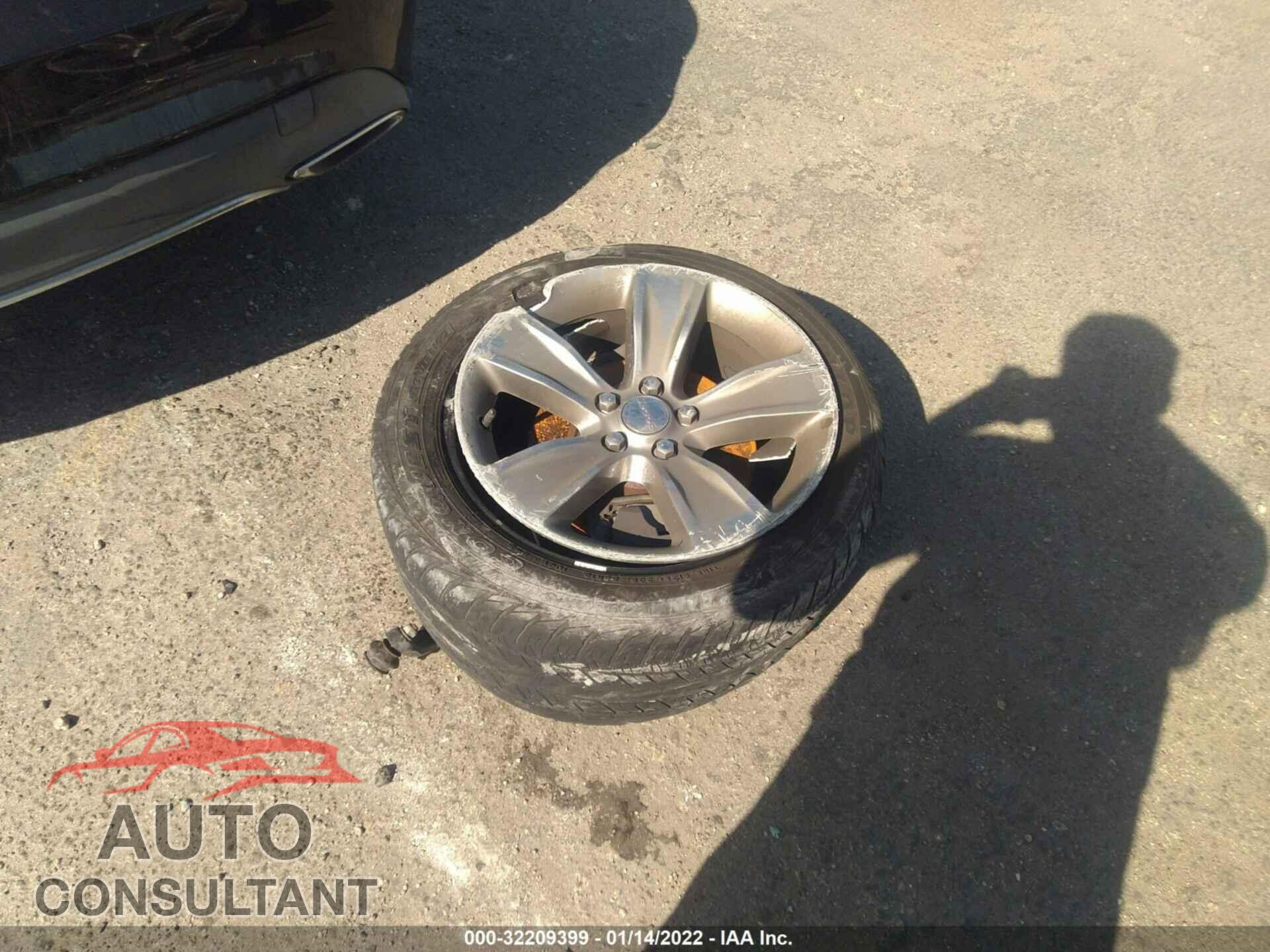 DODGE CHALLENGER 2018 - 2C3CDZAG4JH317895