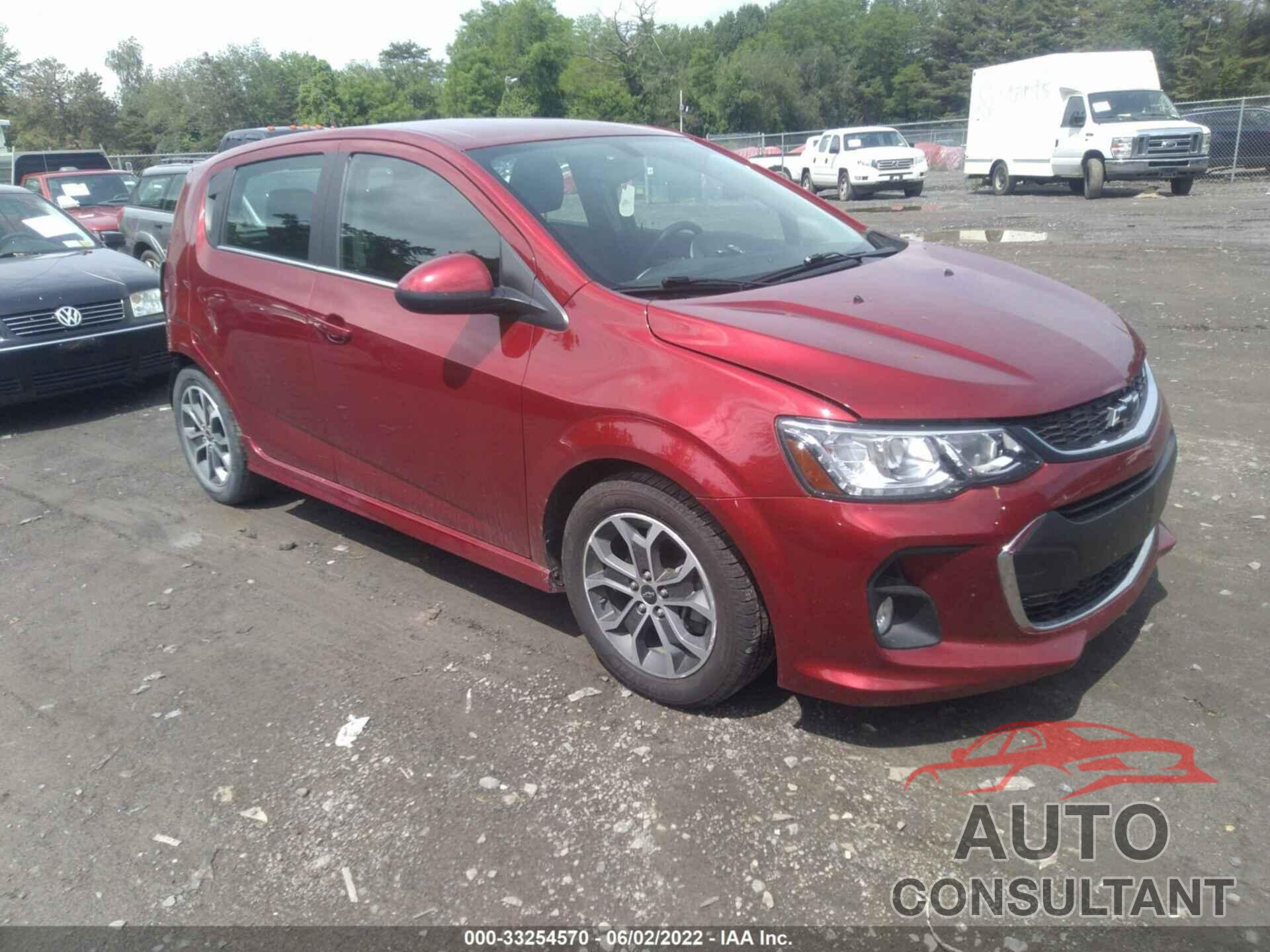 CHEVROLET SONIC 2019 - 1G1JD6SB4K4126649