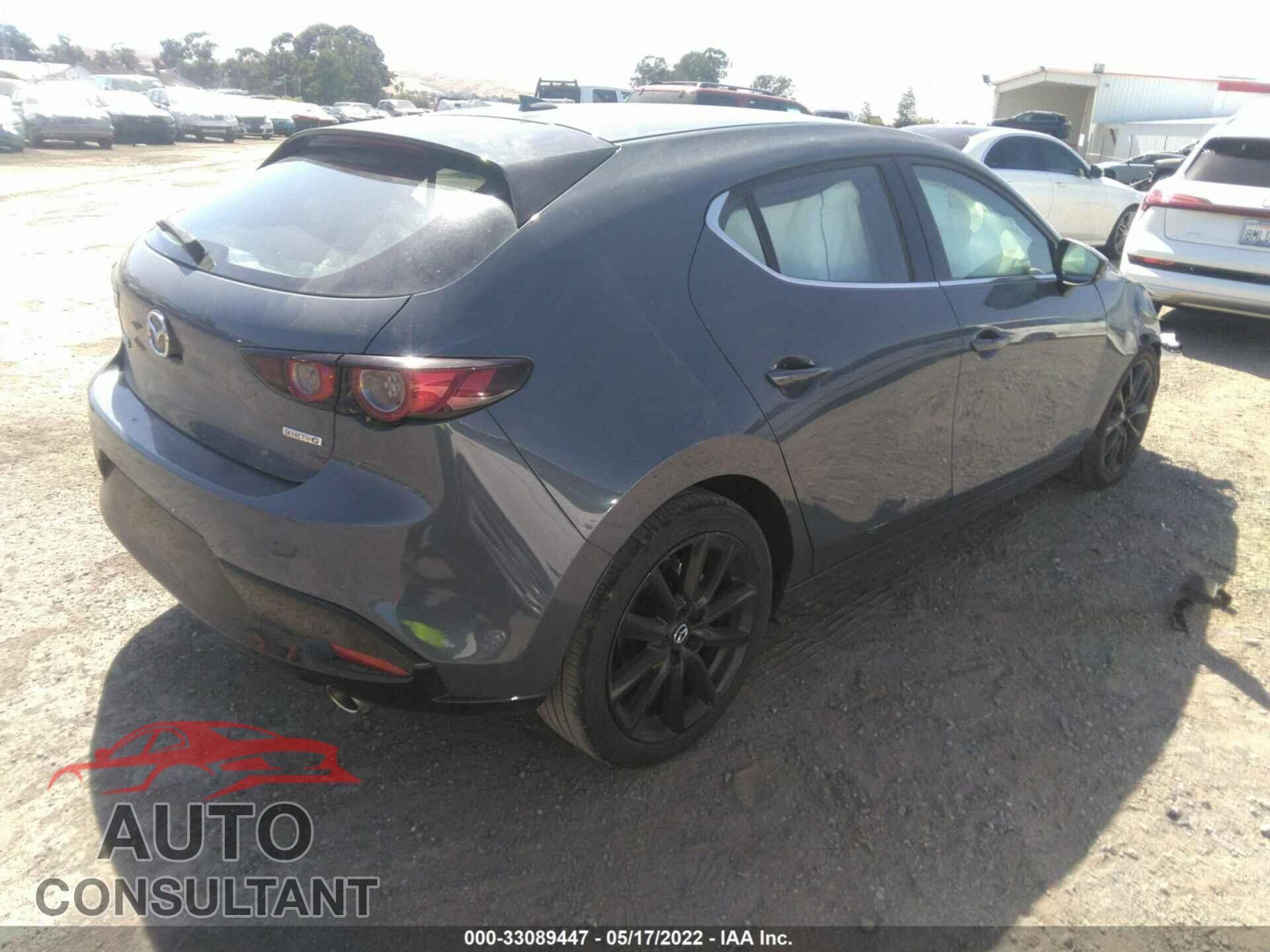 MAZDA MAZDA3 HATCHBACK 2019 - JM1BPANM2K1132115