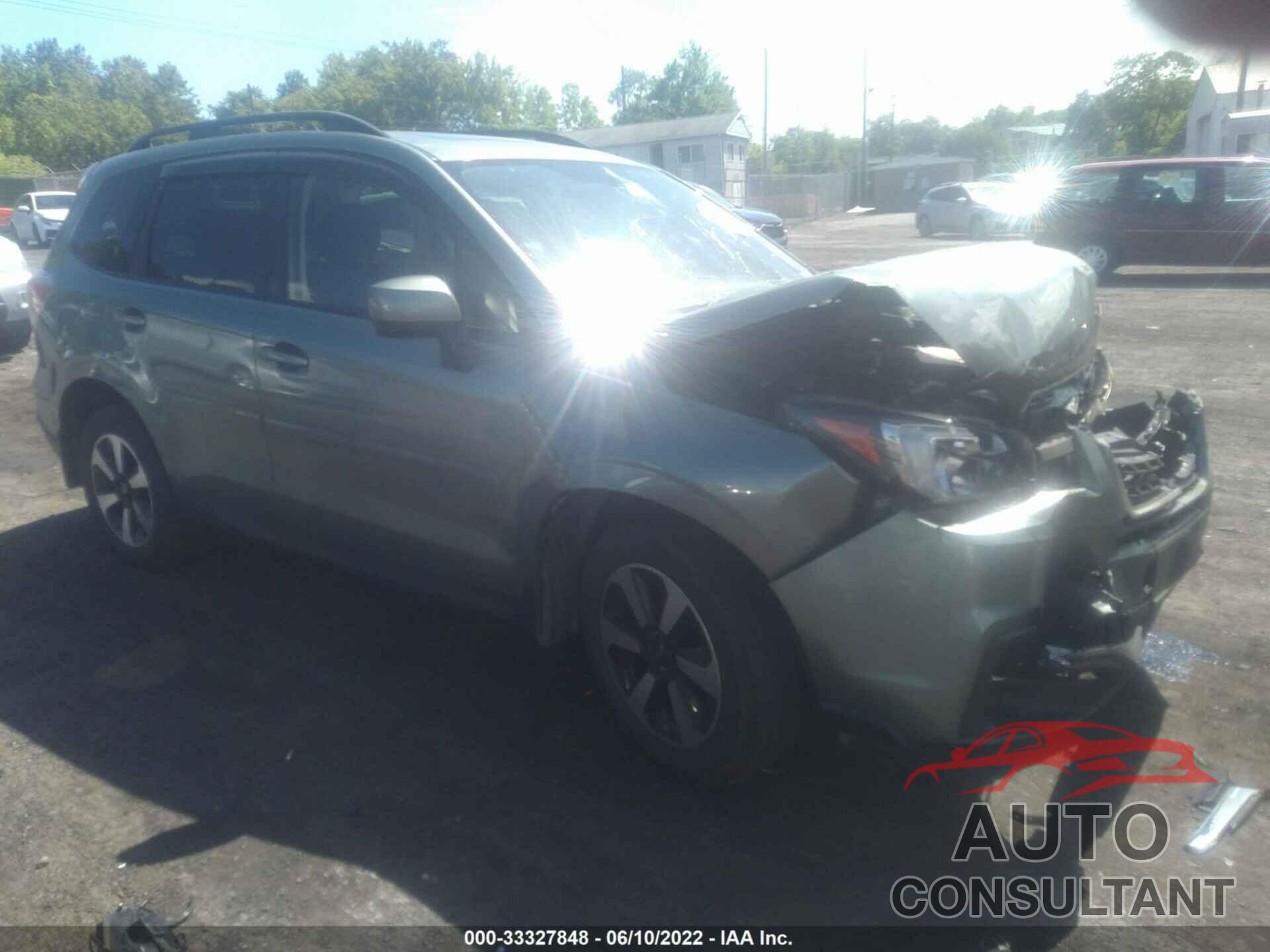 SUBARU FORESTER 2018 - JF2SJAEC3JH525069