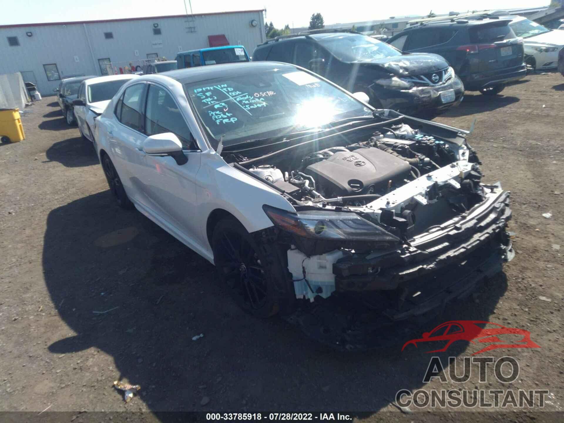 TOYOTA CAMRY 2021 - 4T1KZ1AK6MU049606