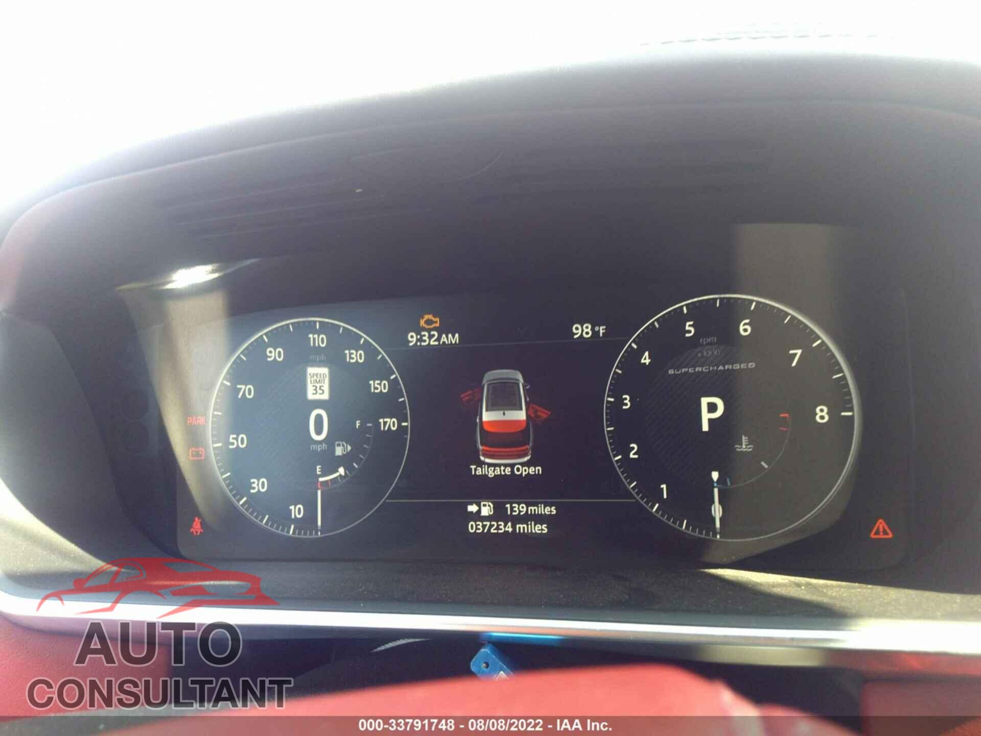 LAND ROVER RANGE ROVER 2017 - SALGV2FE8HA325055