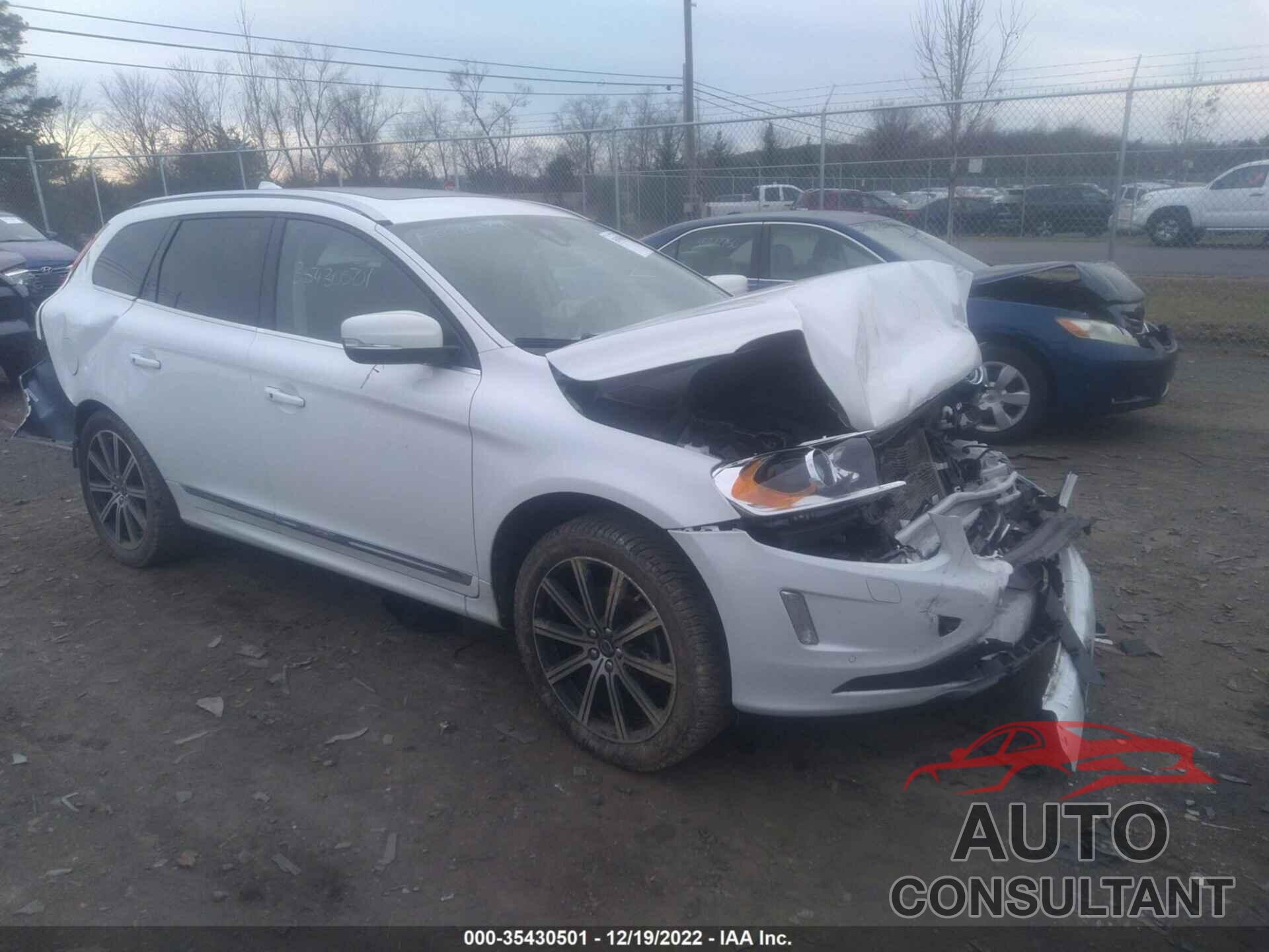 VOLVO XC60 2017 - YV449MRU2H2225859