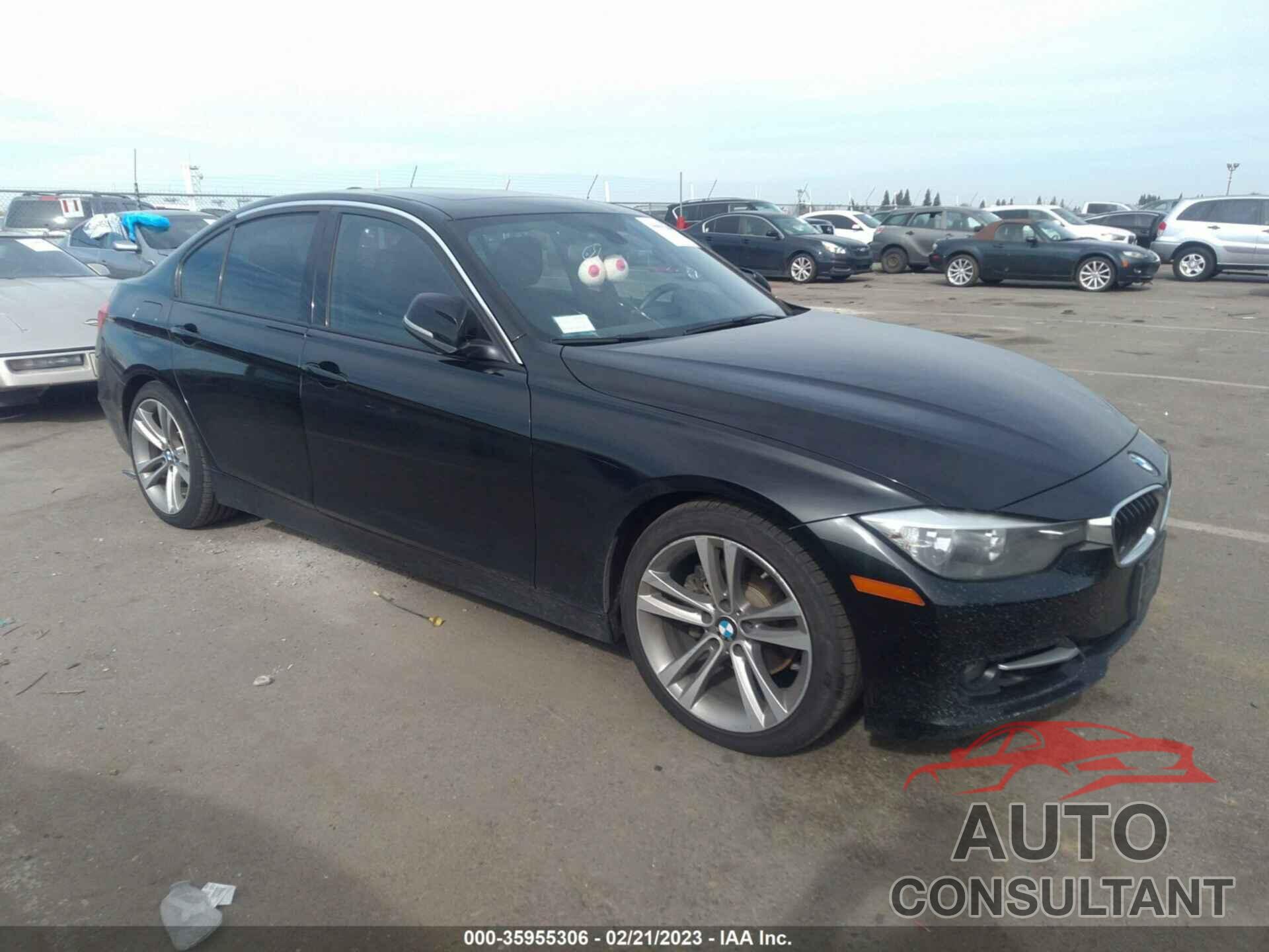 BMW 3 SERIES 2015 - WBA3C1C54FK118029