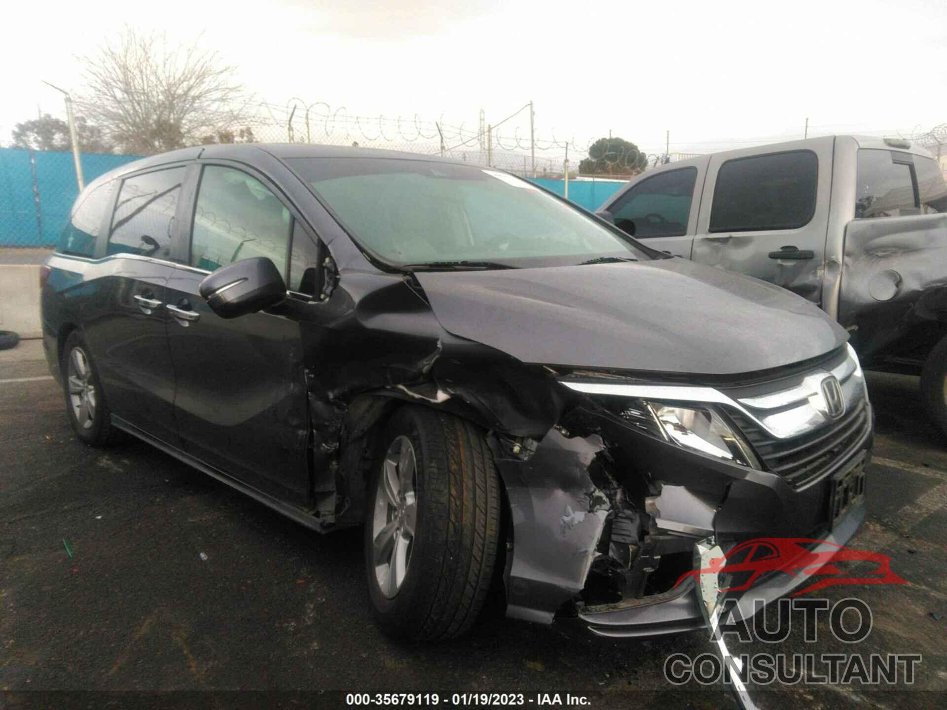 HONDA ODYSSEY 2018 - 5FNRL6H73JB045407