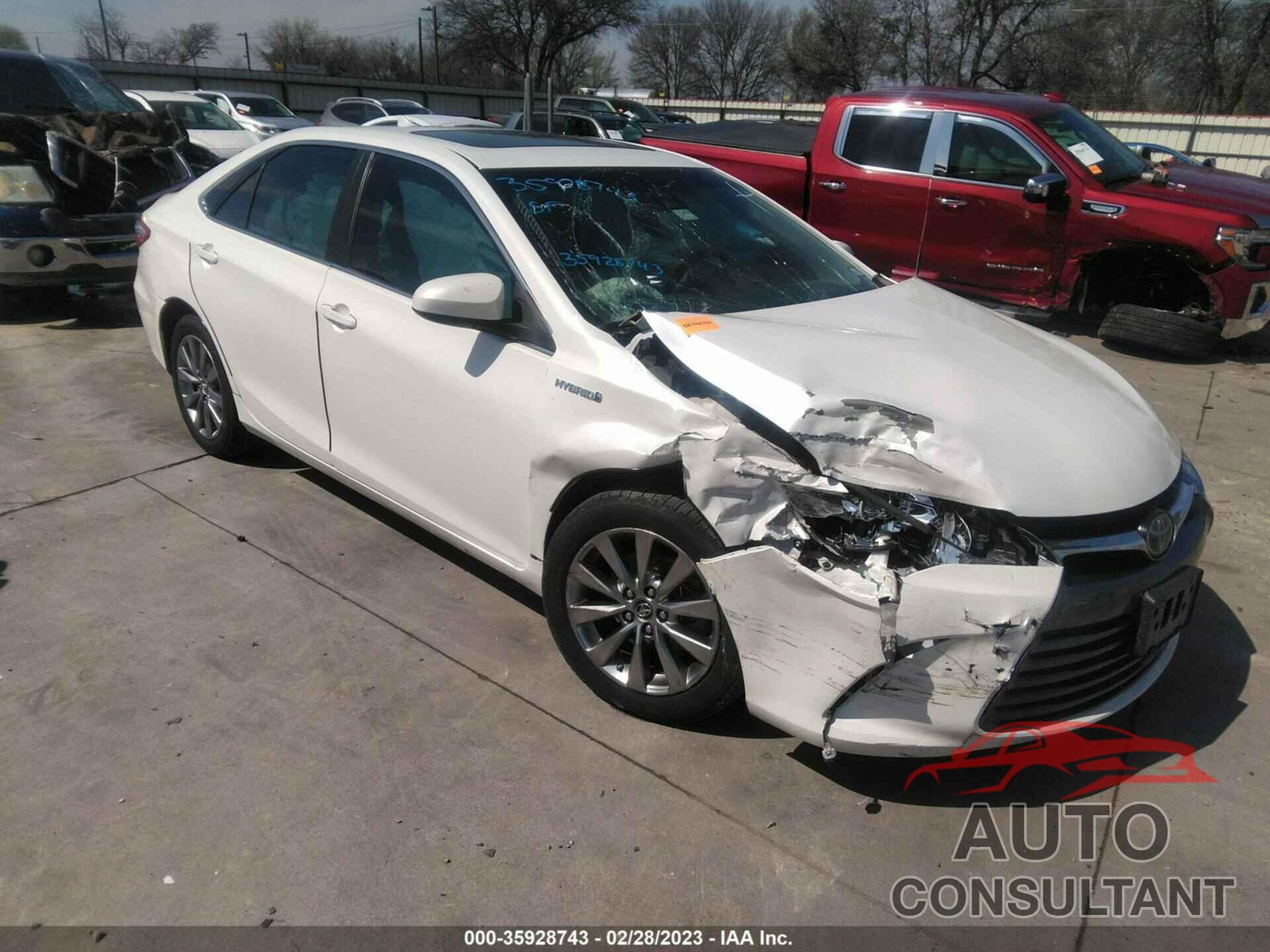 TOYOTA CAMRY 2017 - 4T1BD1FK2HU207243