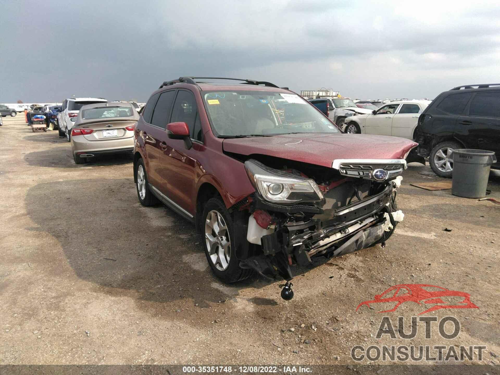 SUBARU FORESTER 2017 - JF2SJAWC6HH563758