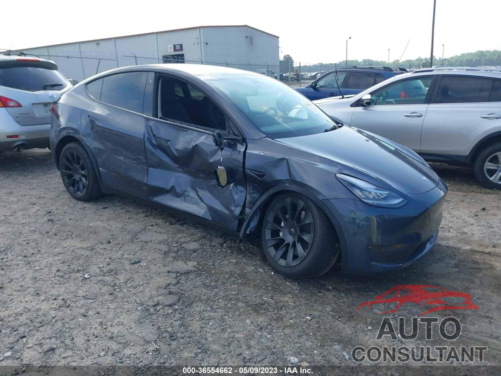 TESLA MODEL Y 2023 - 7SAYGDEE3PA099158