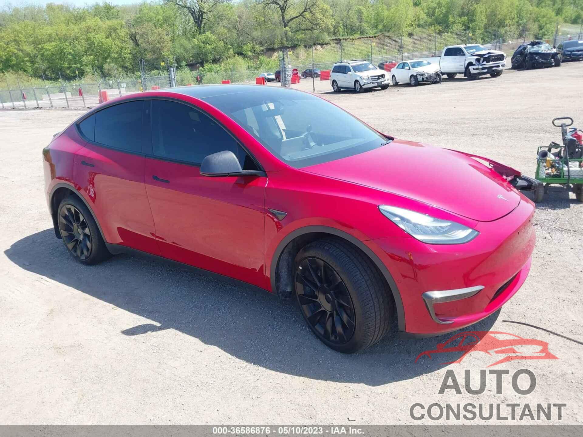 TESLA MODEL Y 2021 - 5YJYGDEE3MF222646