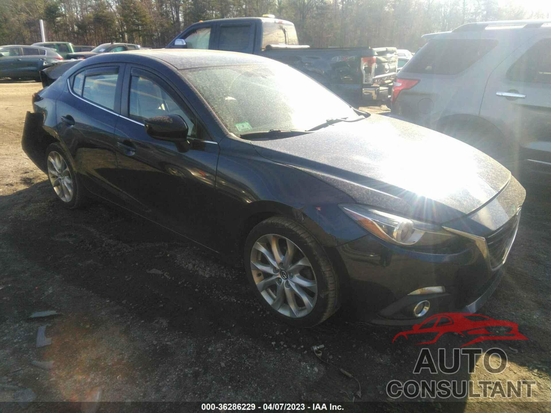 MAZDA MAZDA3 2016 - JM1BM1X37G1281107