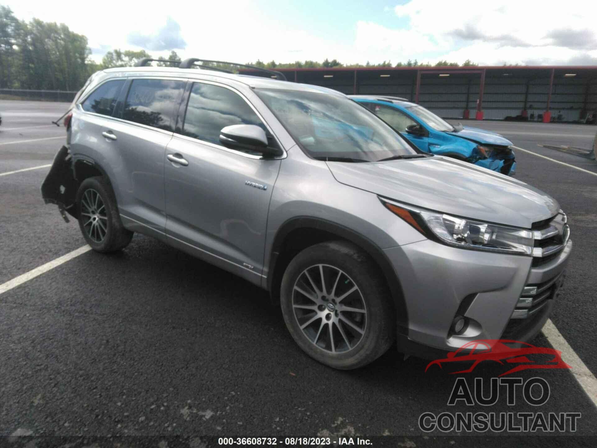 TOYOTA HIGHLANDER HYBRID 2017 - 5TDDGRFH0HS030297