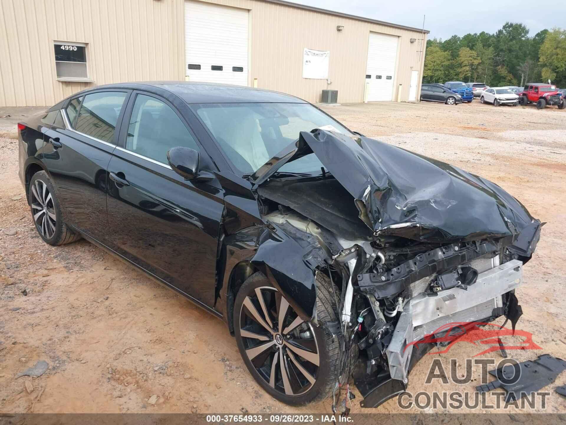 NISSAN ALTIMA 2019 - 1N4BL4CW9KC200924