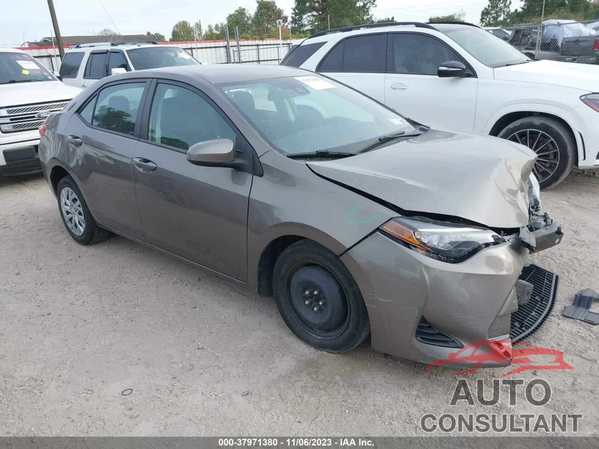 TOYOTA COROLLA 2017 - 5YFBURHE9HP655681