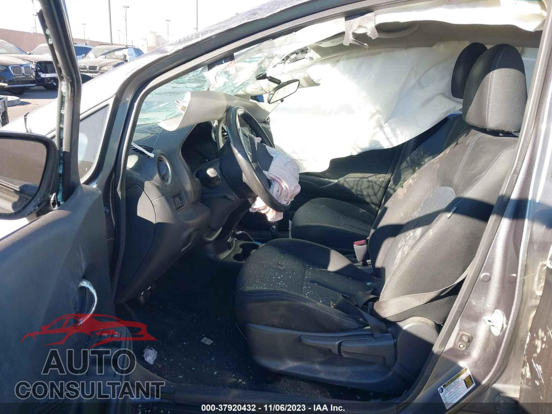 NISSAN VERSA NOTE 2017 - 3N1CE2CP6HL366758