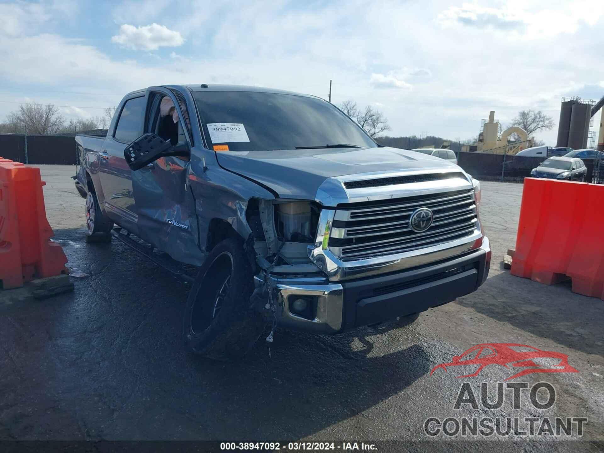 TOYOTA TUNDRA 2019 - 5TFHY5F14KX827499