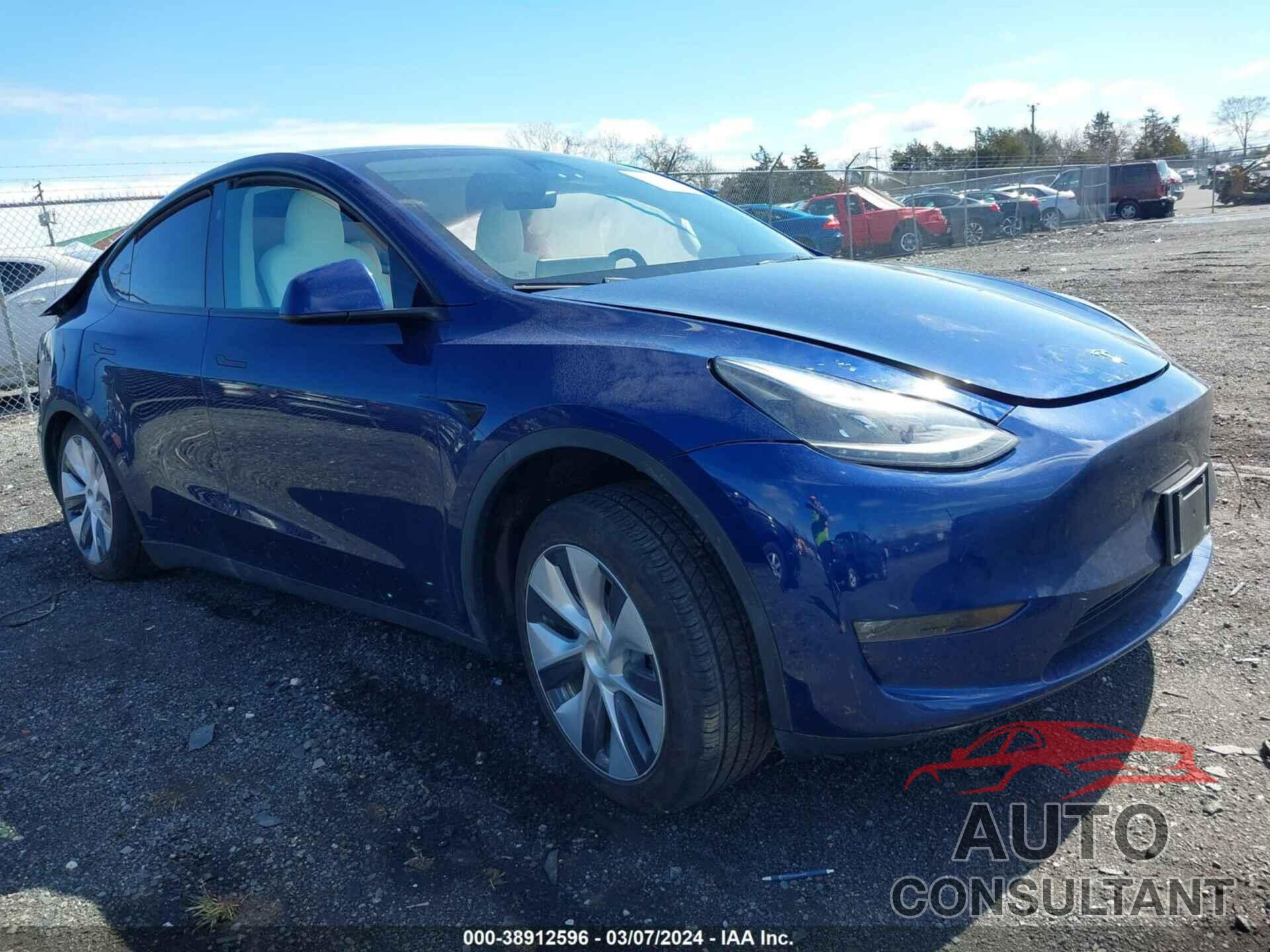 TESLA MODEL Y 2023 - 7SAYGAEE5PF856840