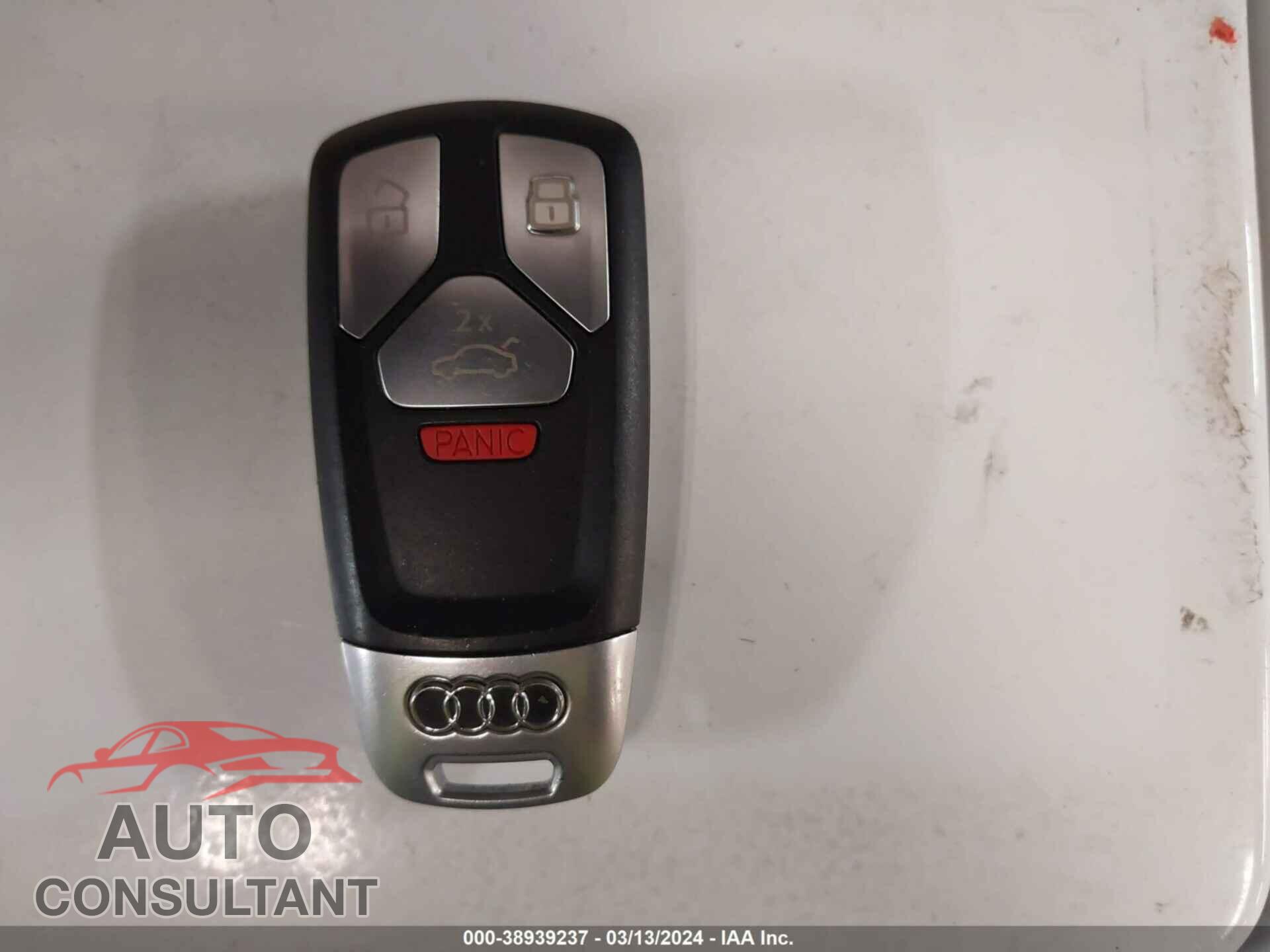 AUDI A4 2021 - WAUDAAF49MA031176