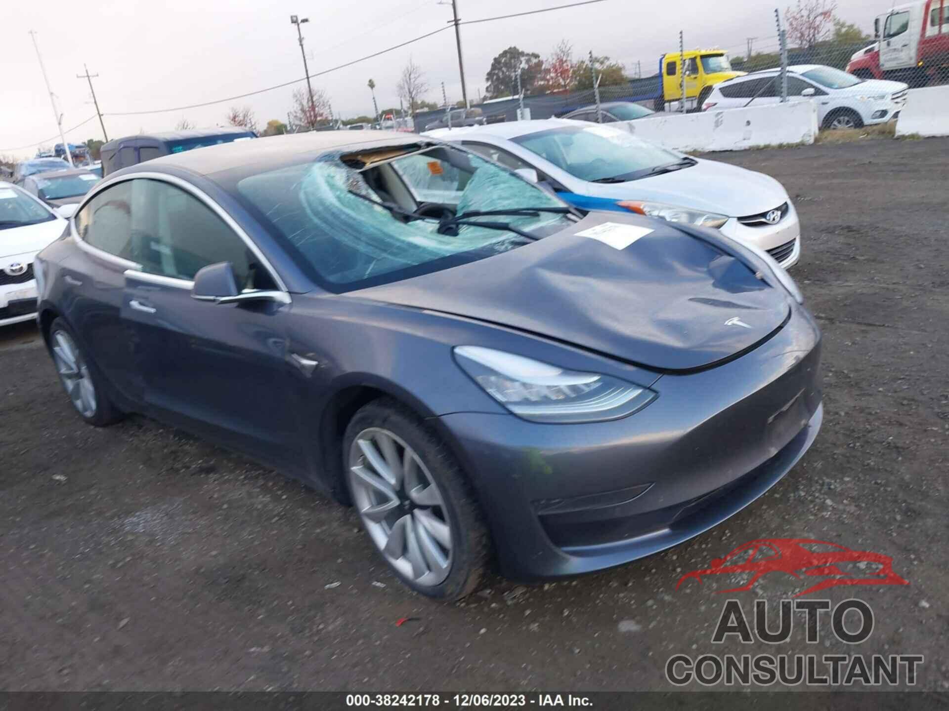 TESLA MODEL 3 2020 - 5YJ3E1EA5LF598484