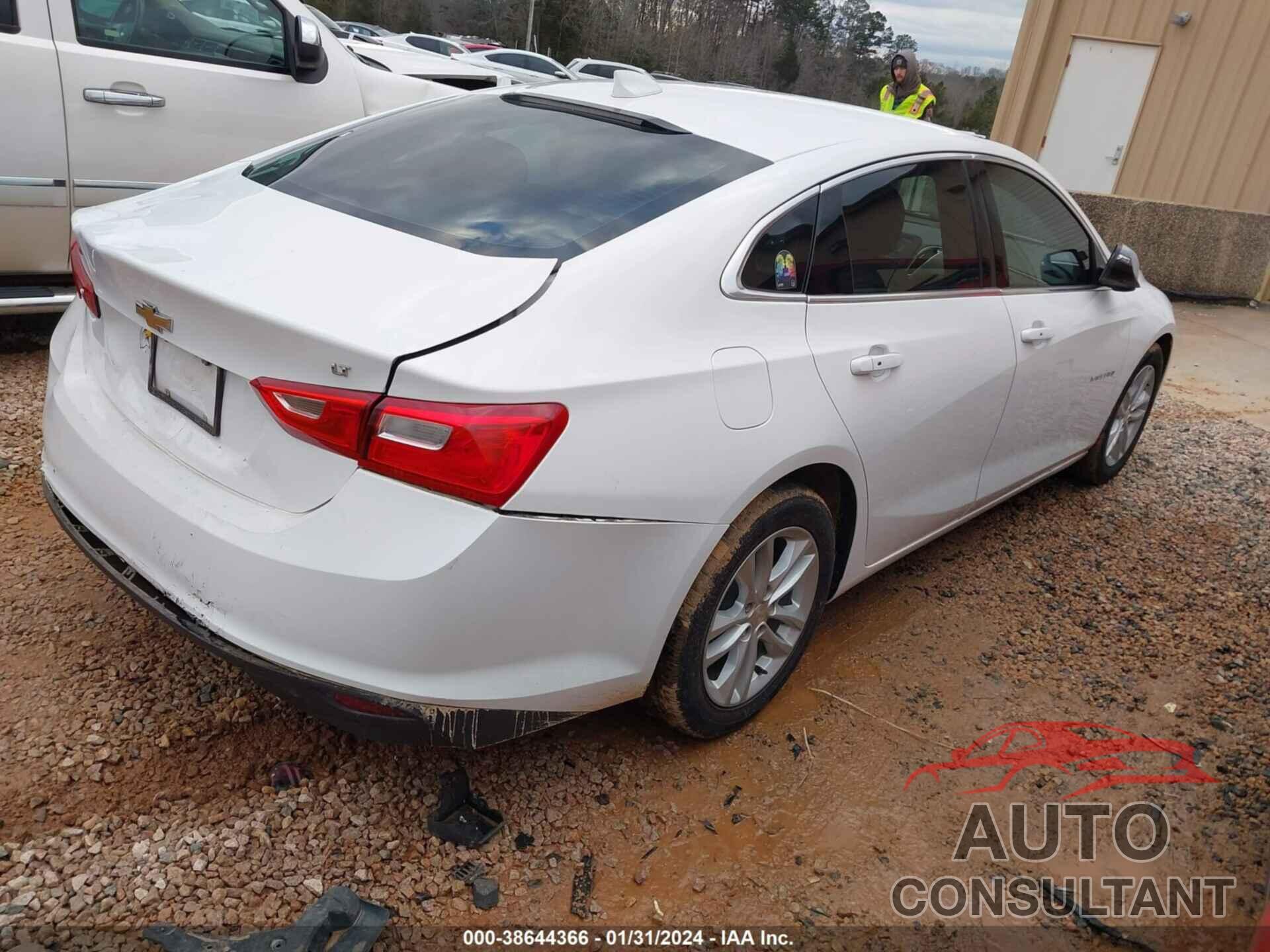 CHEVROLET MALIBU 2016 - 1G1ZE5ST3GF216583