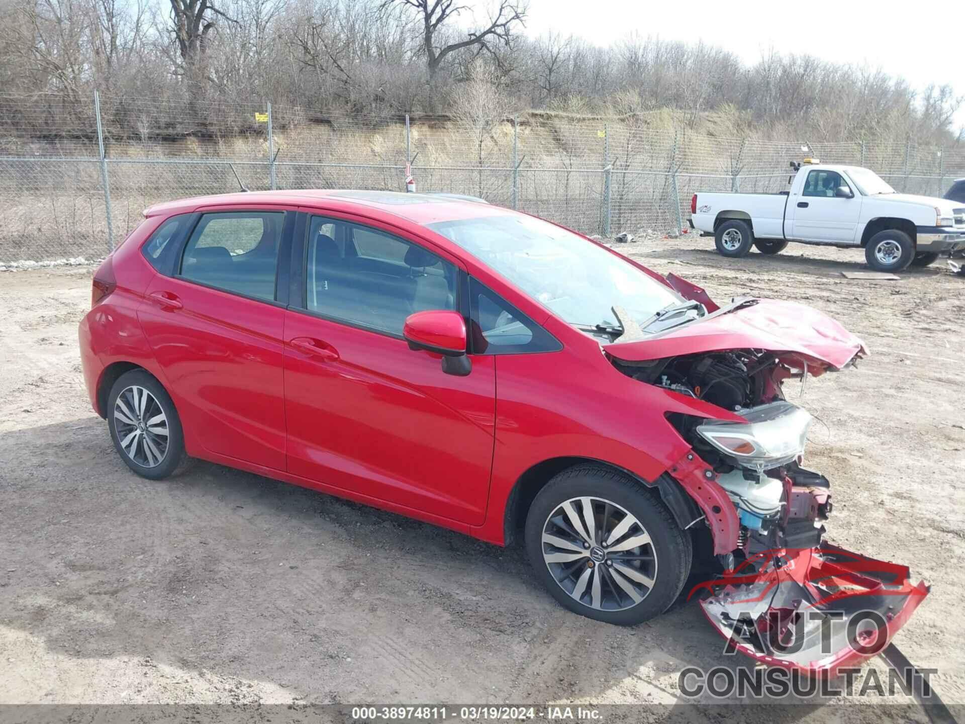 HONDA FIT 2016 - JHMGK5H71GX007613