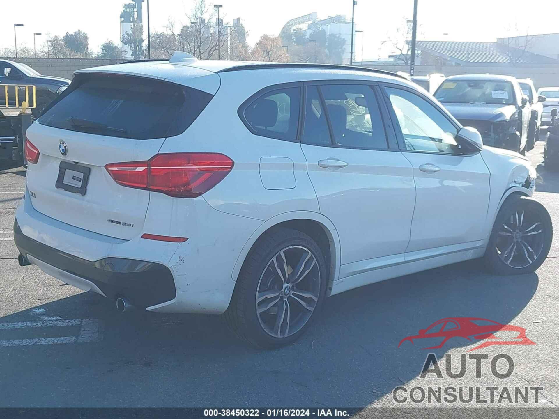 BMW X1 2018 - WBXHU7C35J5L07841