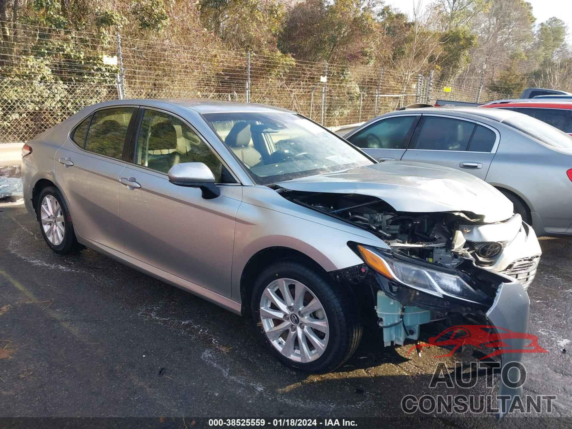 TOYOTA CAMRY 2018 - JTNB11HK2J3017041