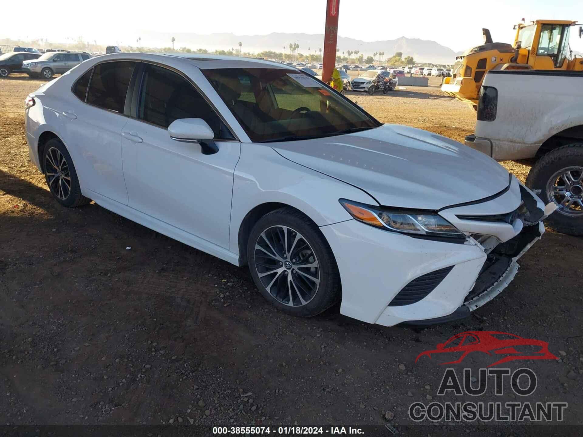 TOYOTA CAMRY 2019 - 4T1B11HK3KU831453