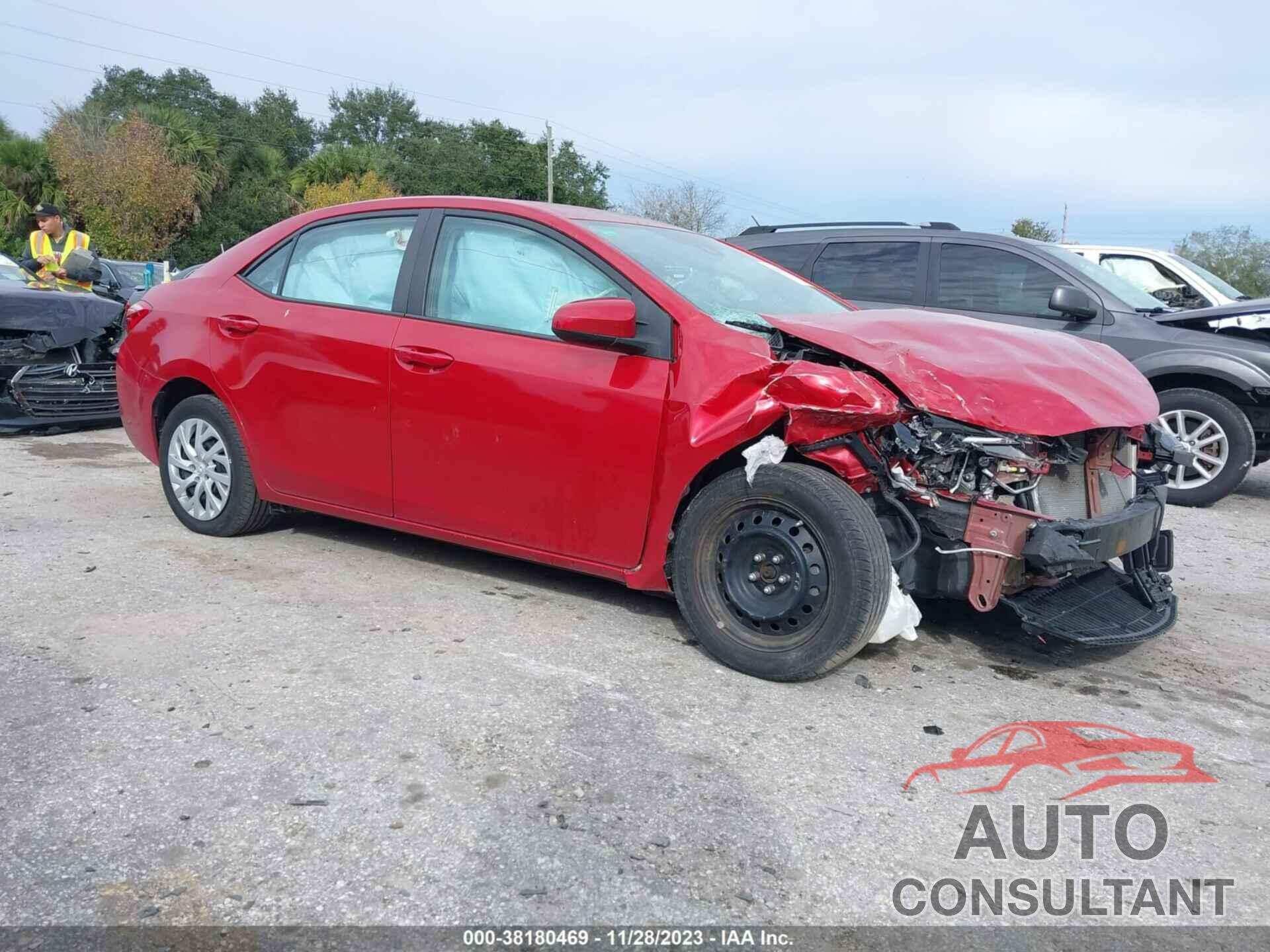 TOYOTA COROLLA 2019 - 5YFBURHEXKP898620