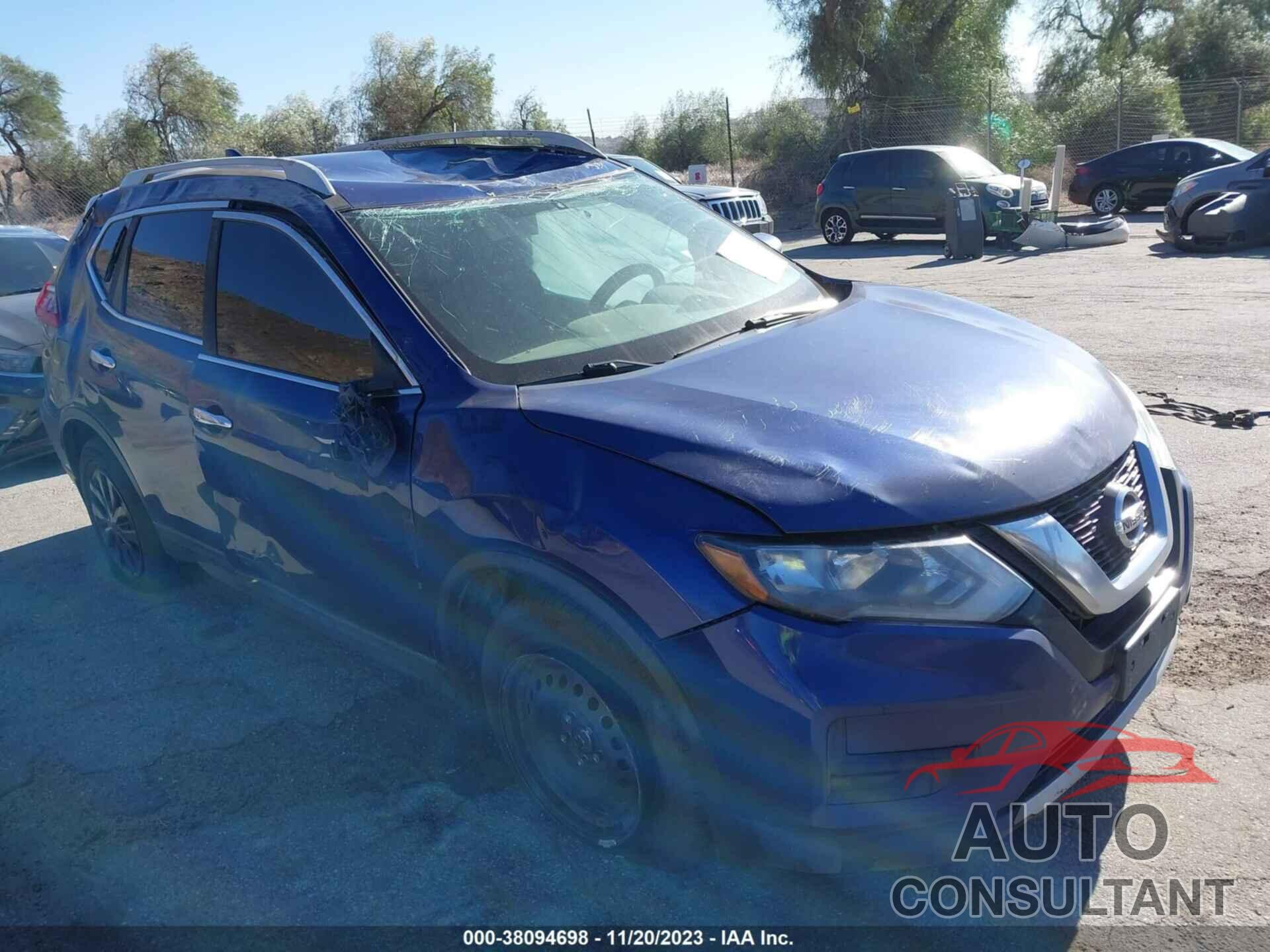 NISSAN ROGUE 2017 - 5N1AT2MV1HC773417