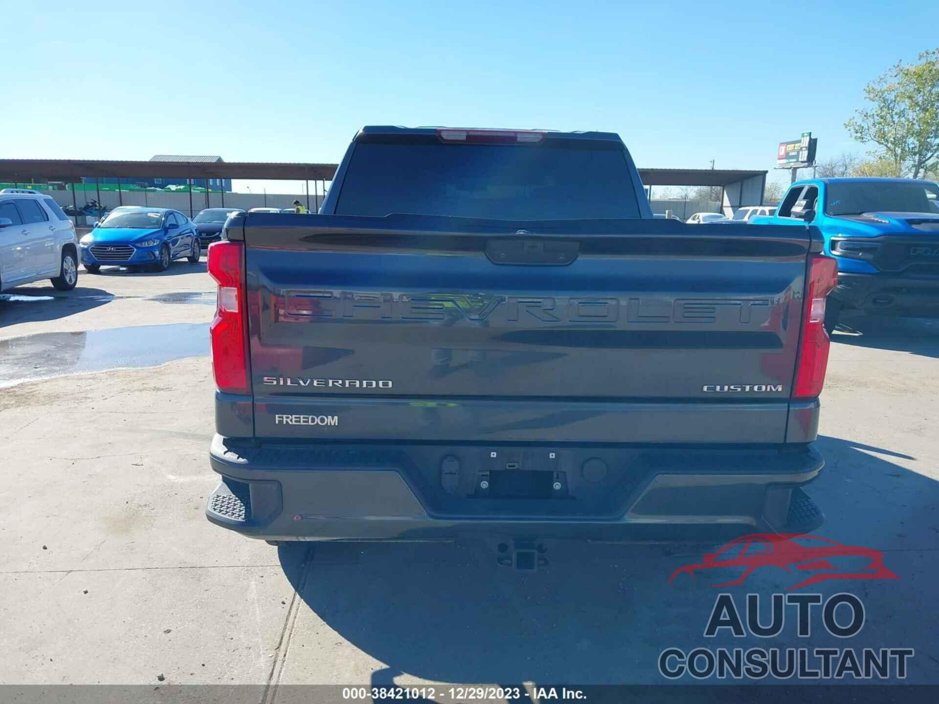 CHEVROLET SILVERADO 2021 - 1GCPWBEK6MZ374410