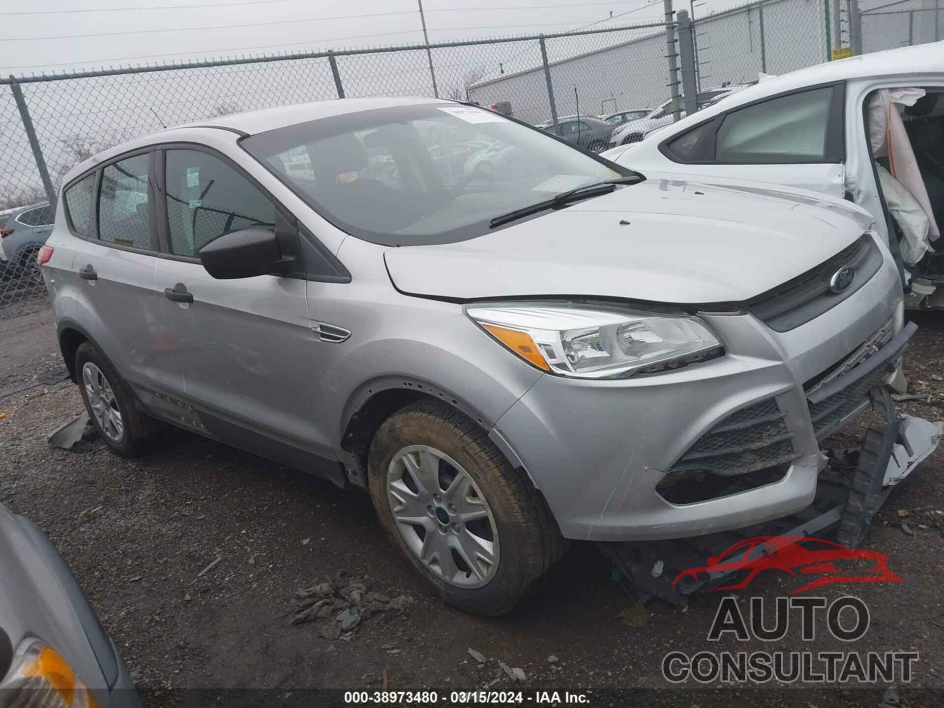 FORD ESCAPE 2016 - 1FMCU0F70GUC60175