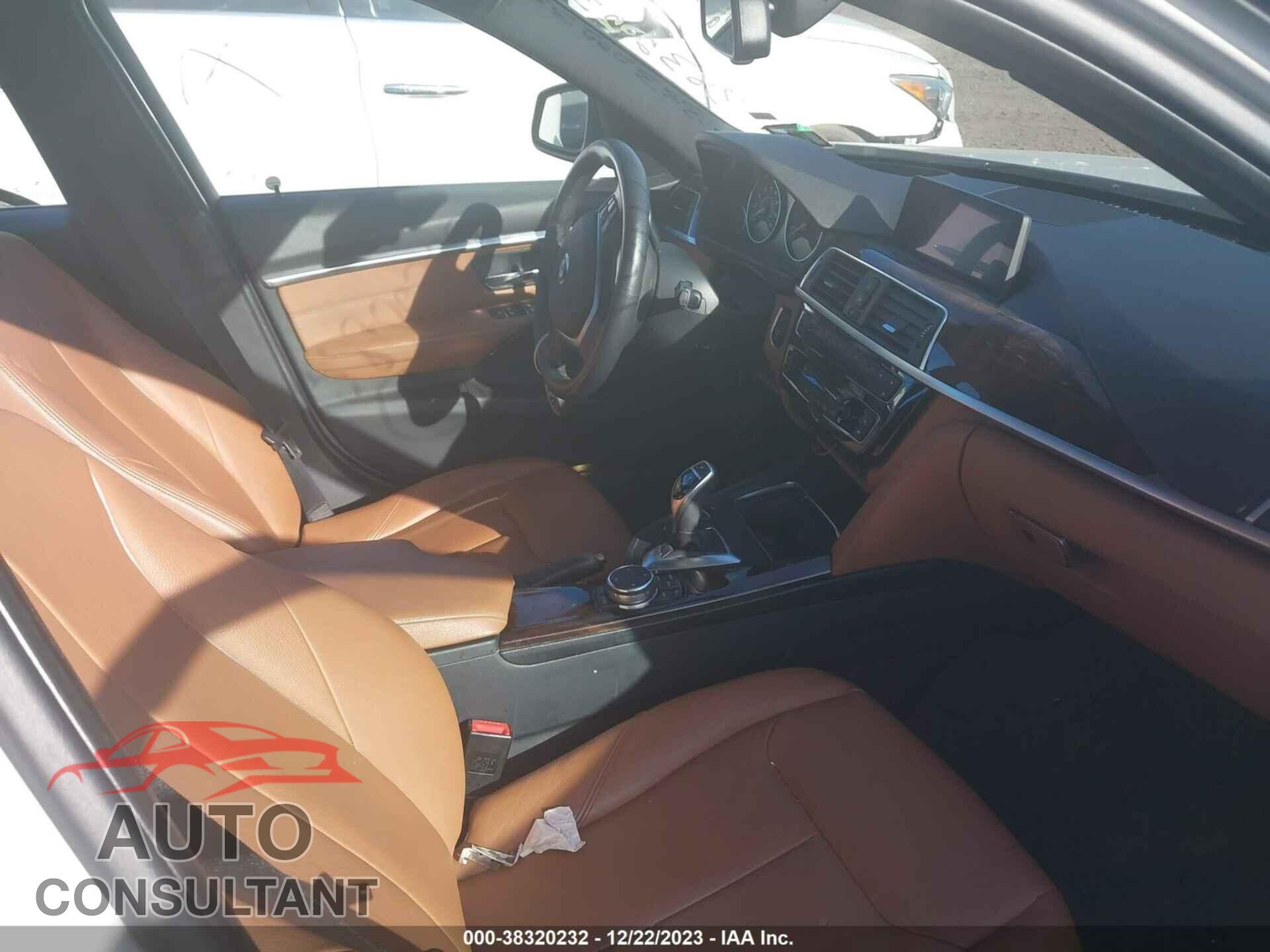 BMW 328 2016 - WBA8E3G52GNU01289