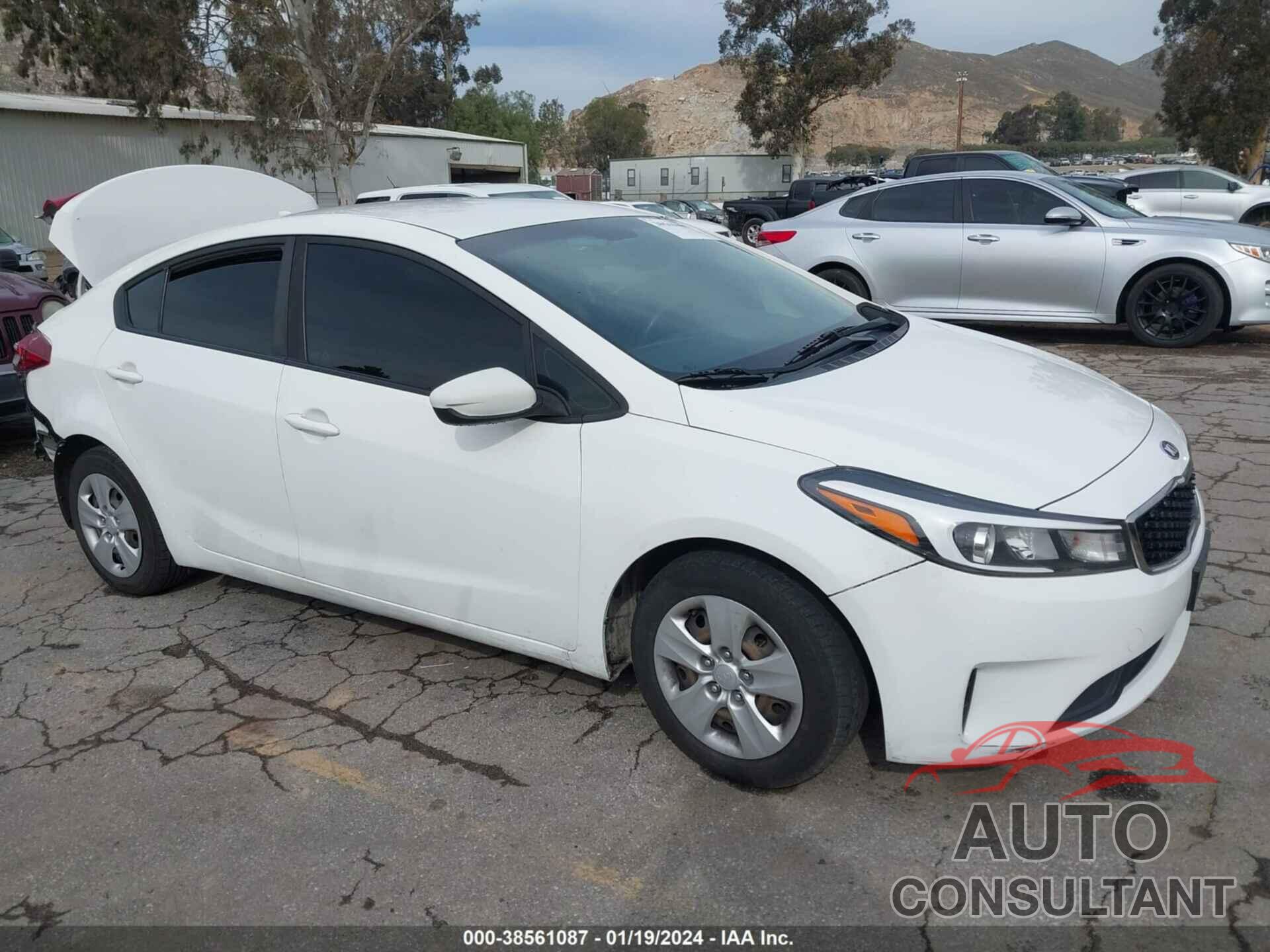 KIA FORTE 2017 - 3KPFK4A73HE129179