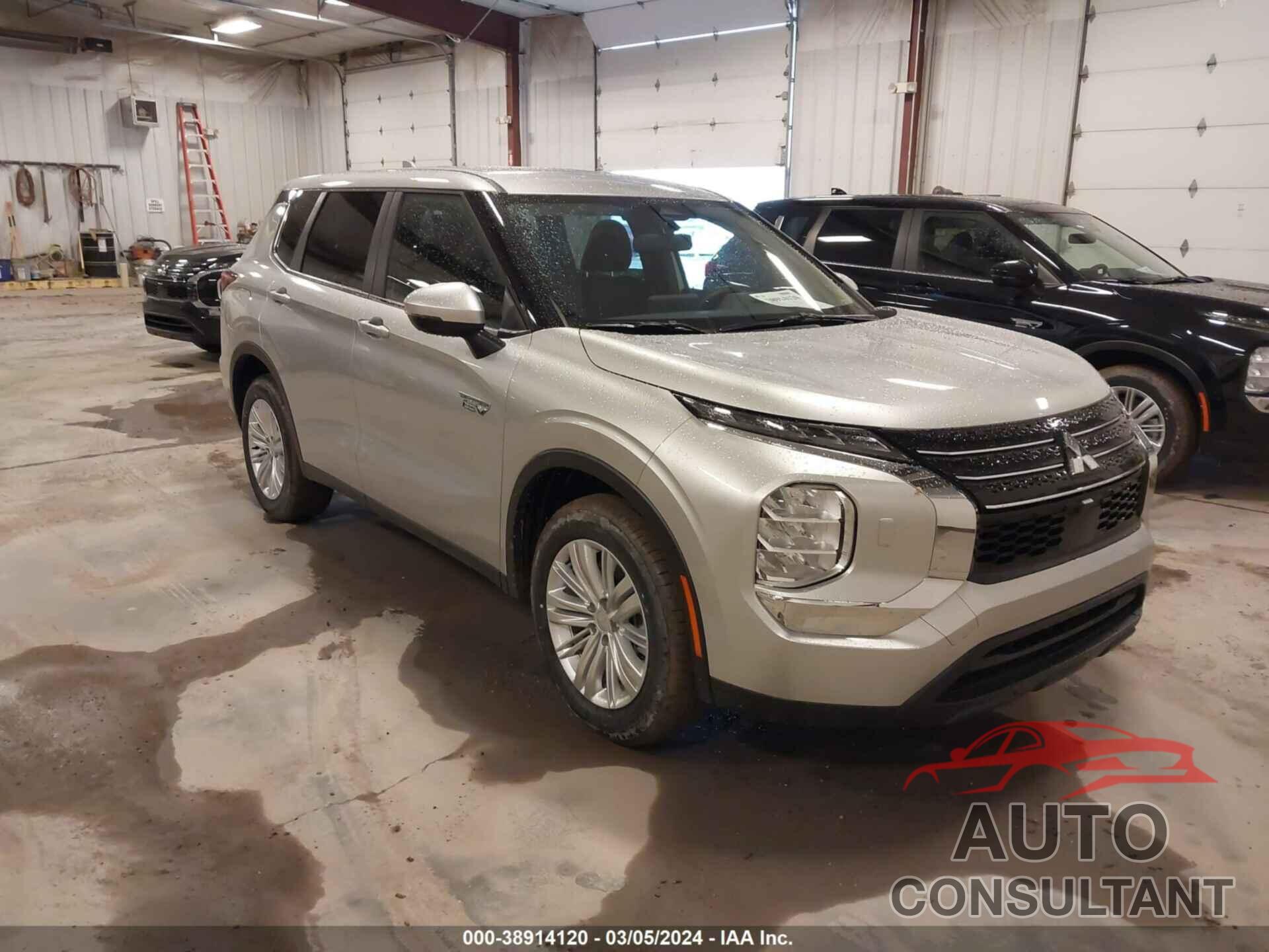 MITSUBISHI OUTLANDER PHEV 2024 - JA4T5UA93RZ040515