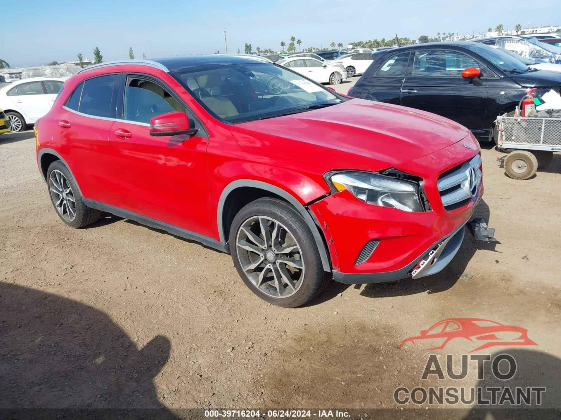 MERCEDES-BENZ GLA 250 2016 - WDCTG4EB3GJ246713