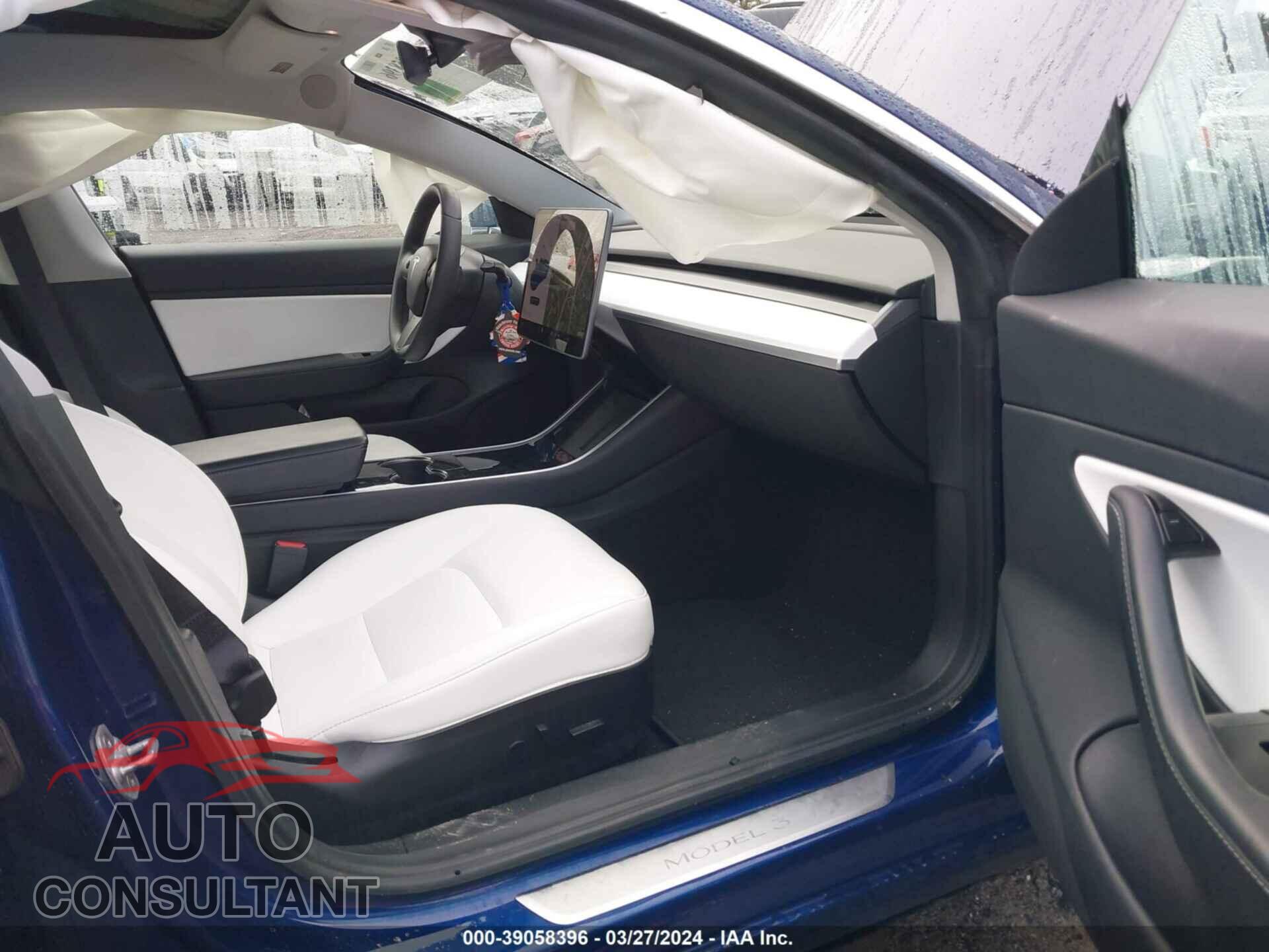 TESLA MODEL 3 2020 - 5YJ3E1EA7LF615138
