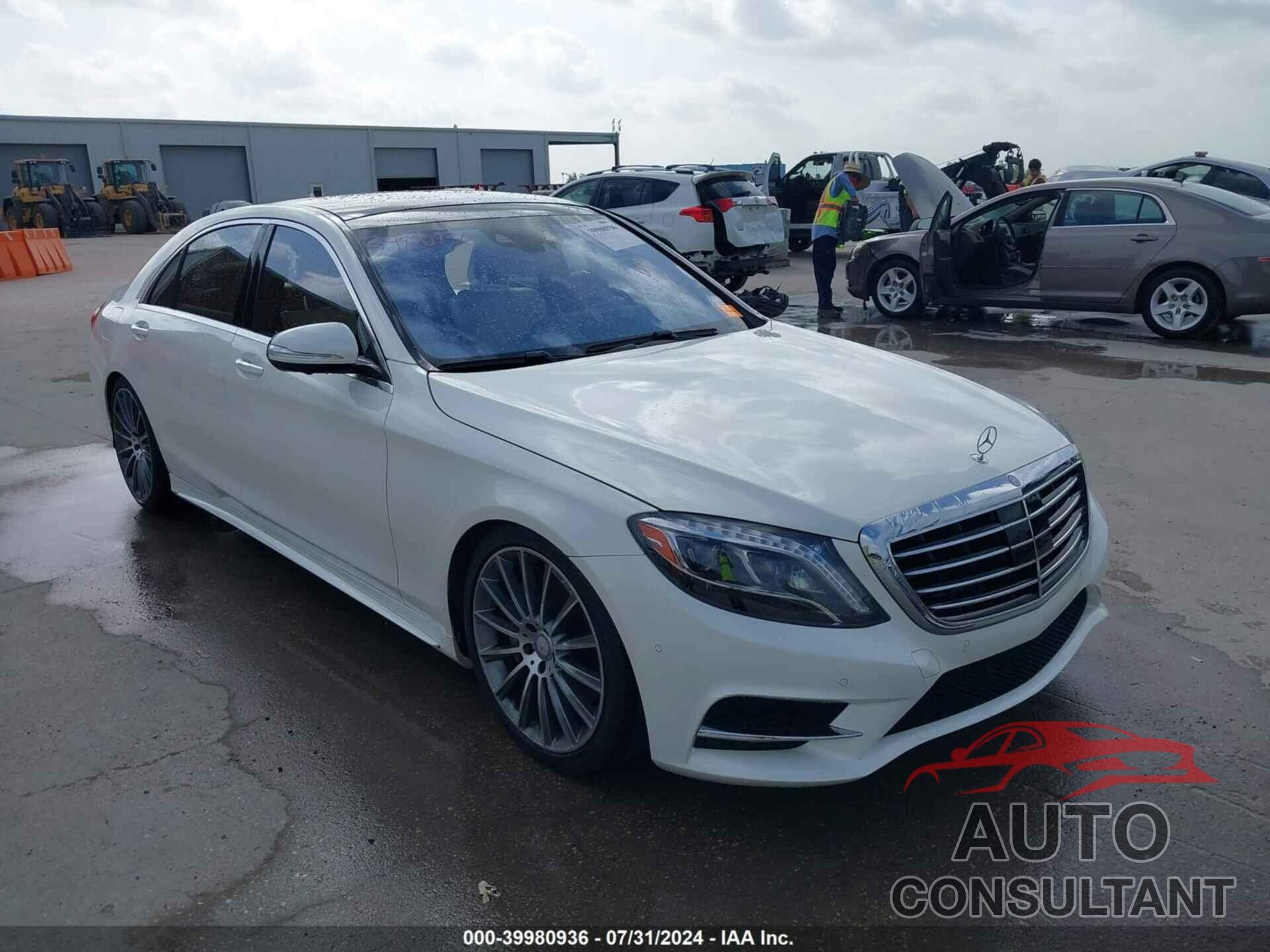 MERCEDES-BENZ S 550 2015 - WDDUG8CB4FA168774