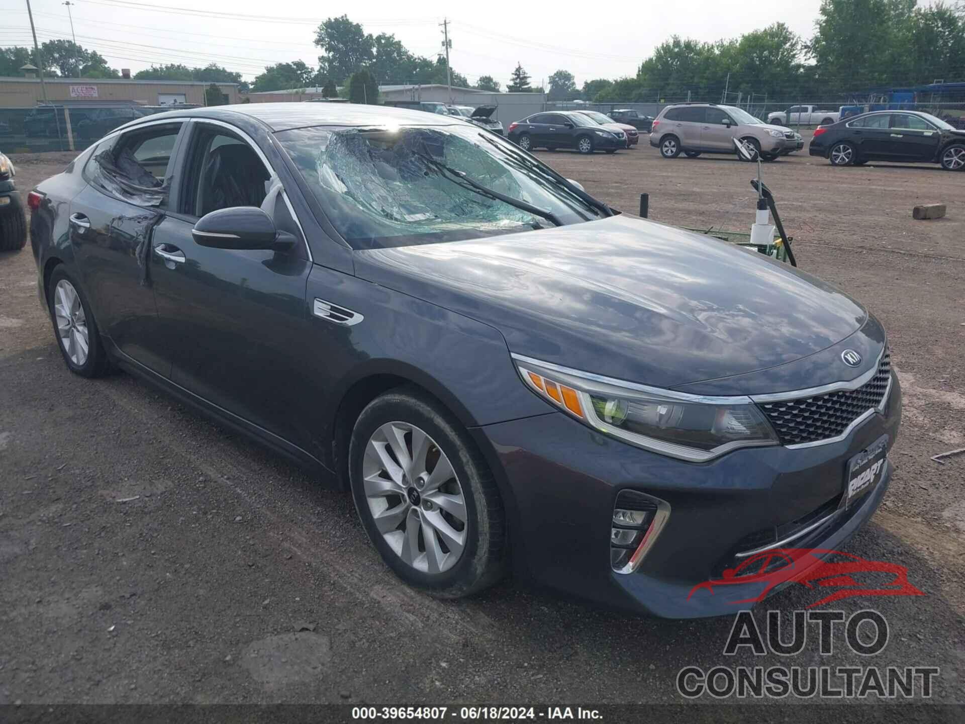 KIA OPTIMA 2018 - 5XXGT4L39JG218831