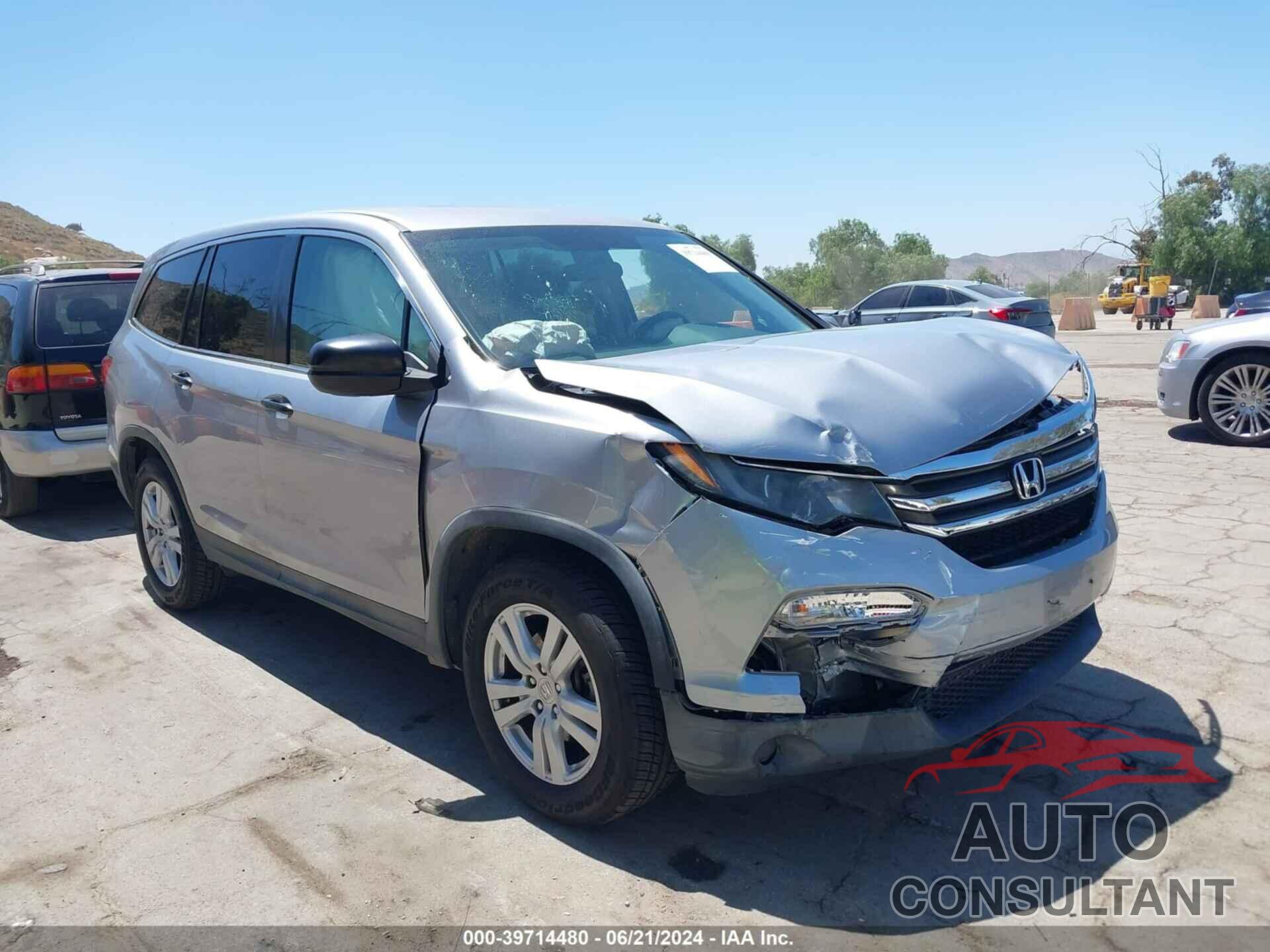 HONDA PILOT 2017 - 5FNYF5H11HB011825