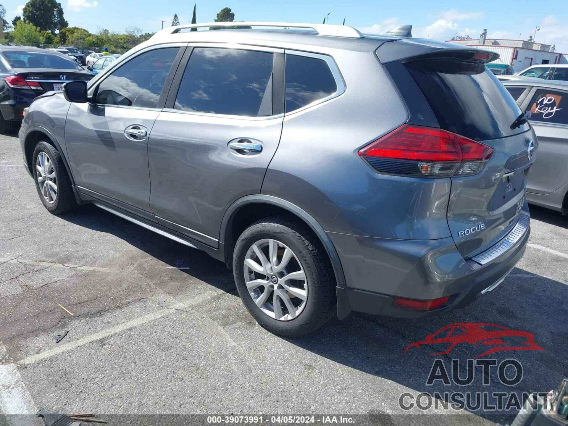 NISSAN ROGUE 2017 - KNMAT2MT9HP603351