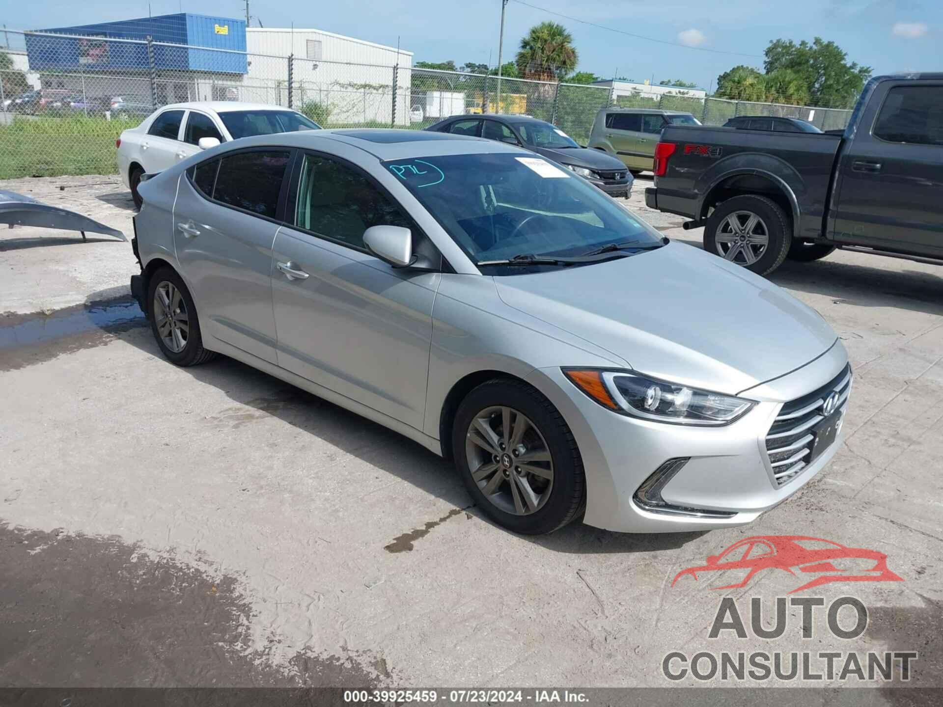 HYUNDAI ELANTRA 2018 - 5NPD84LF7JH357858