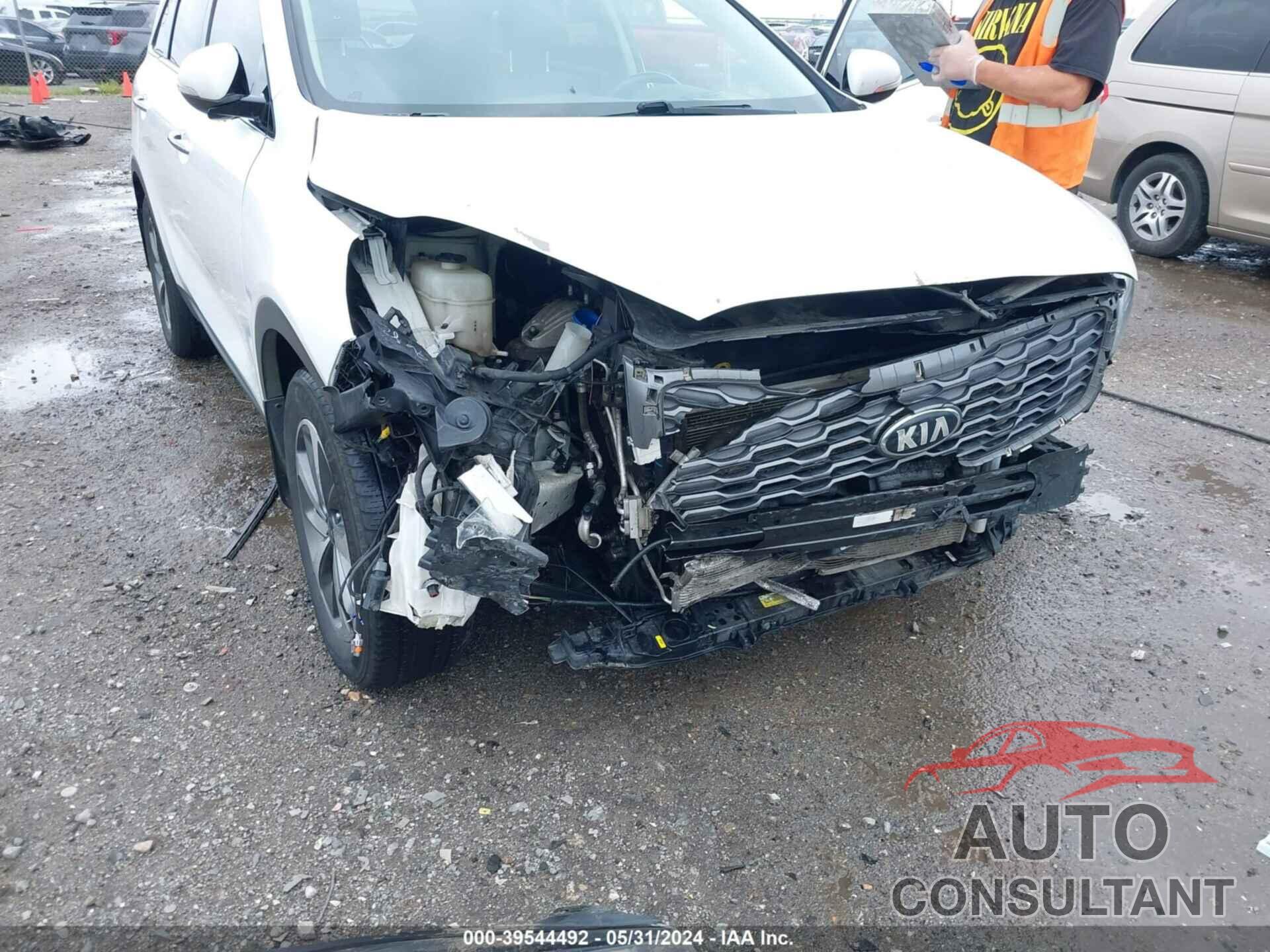 KIA SORENTO 2019 - 5XYPH4A57KG502493