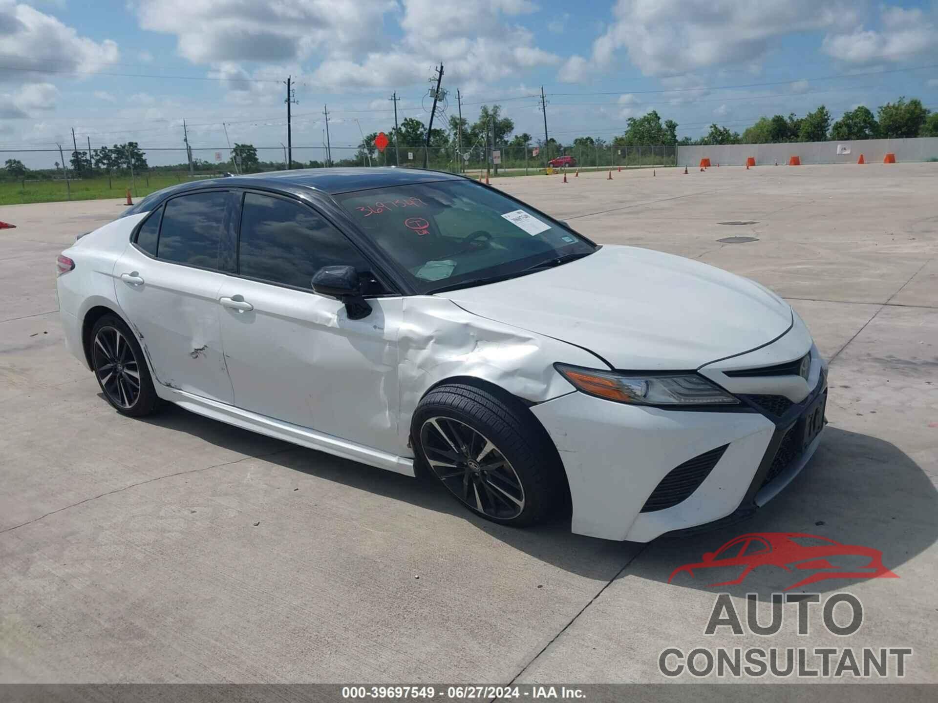 TOYOTA CAMRY 2019 - 4T1B61HKXKU220689