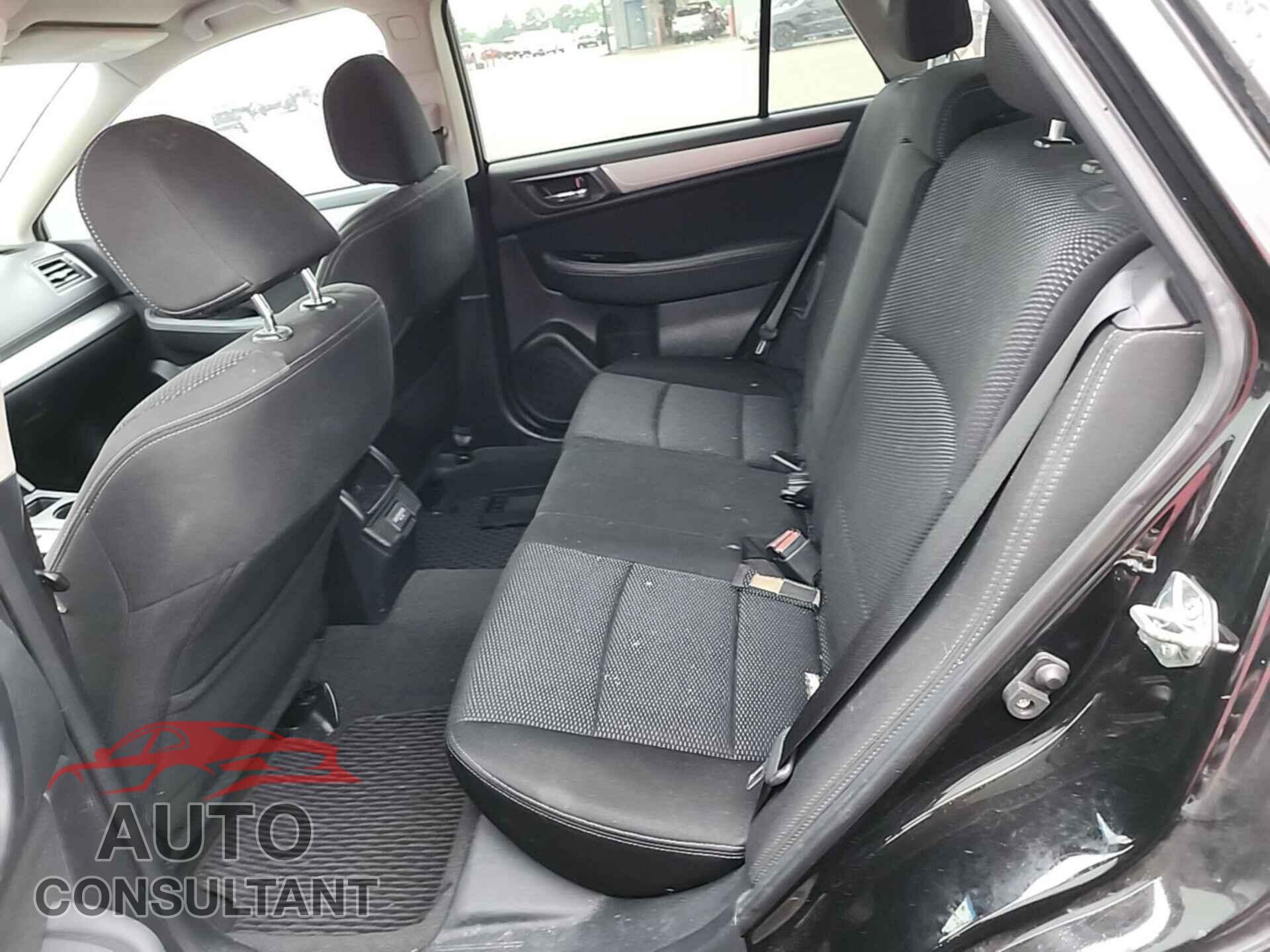 SUBARU OUTBACK 2018 - 4S4BSAFC8J3316929