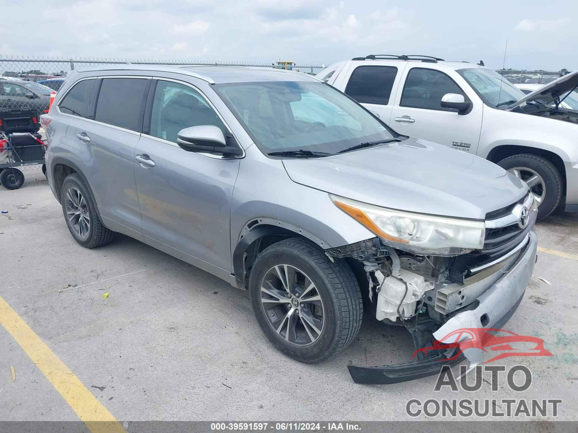 TOYOTA HIGHLANDER 2016 - 5TDKKRFH2GS505548