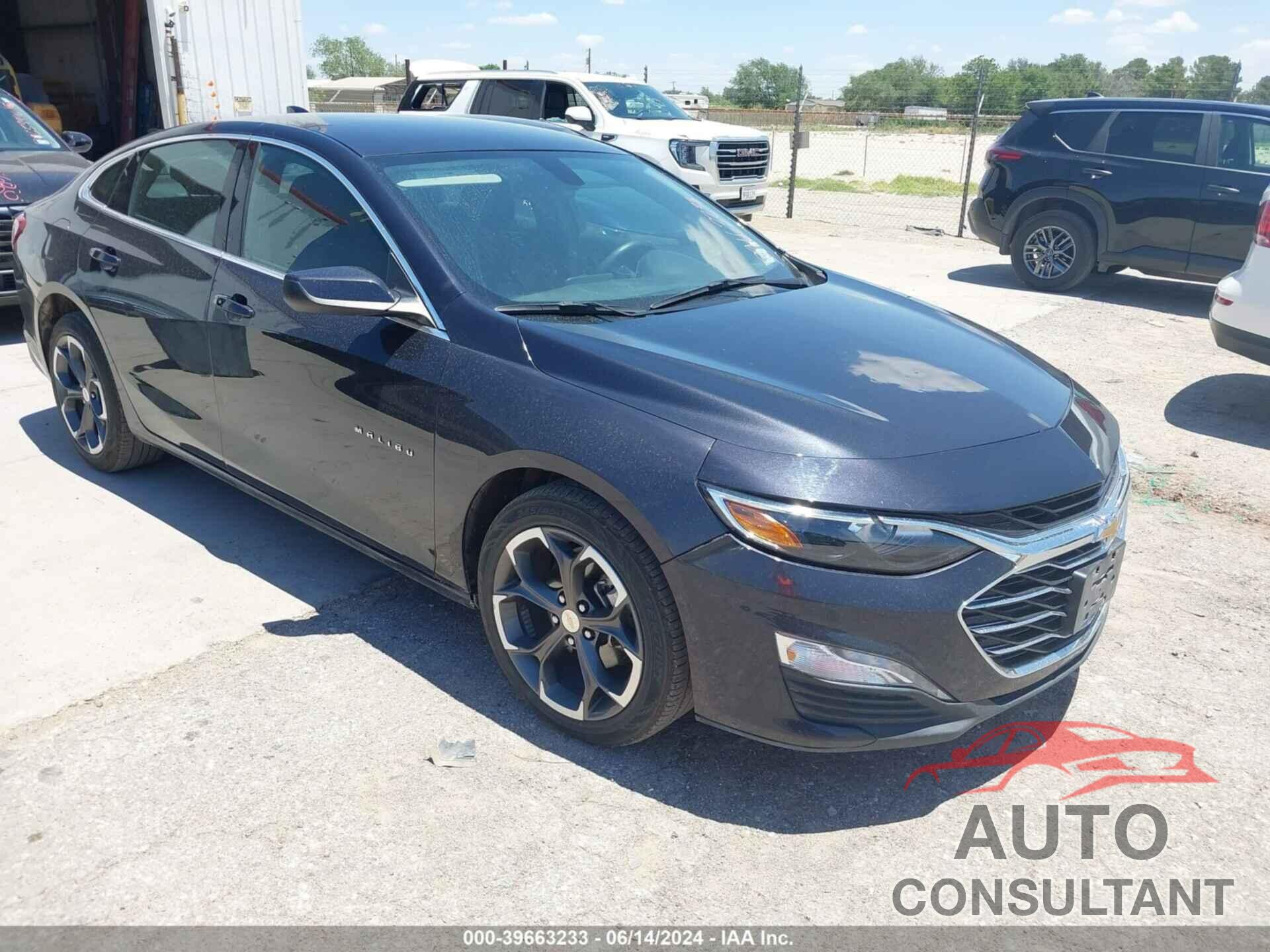 CHEVROLET MALIBU 2022 - 1G1ZD5STXNF131305