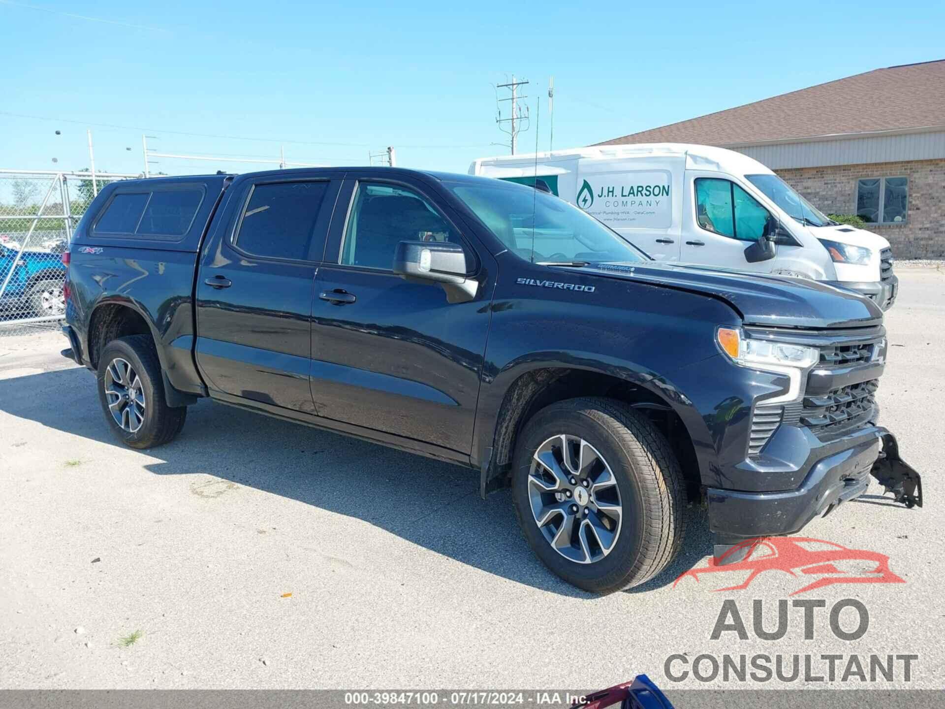 CHEVROLET SILVERADO 1500 2024 - 1GCUDEE84RZ302790