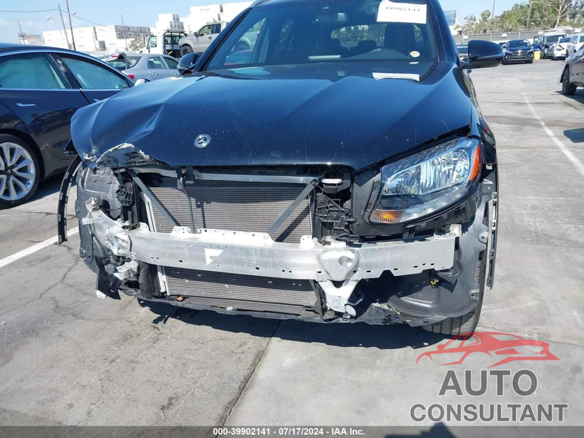 MERCEDES-BENZ GLC 300 2019 - WDC0G4JB5KV130584