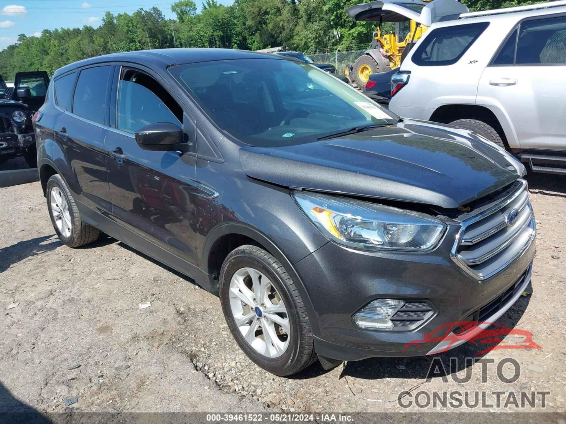 FORD ESCAPE 2017 - 1FMCU0GD0HUC43110